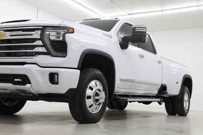 2026 Chevrolet Silverado 3500 HD High Country DRW
