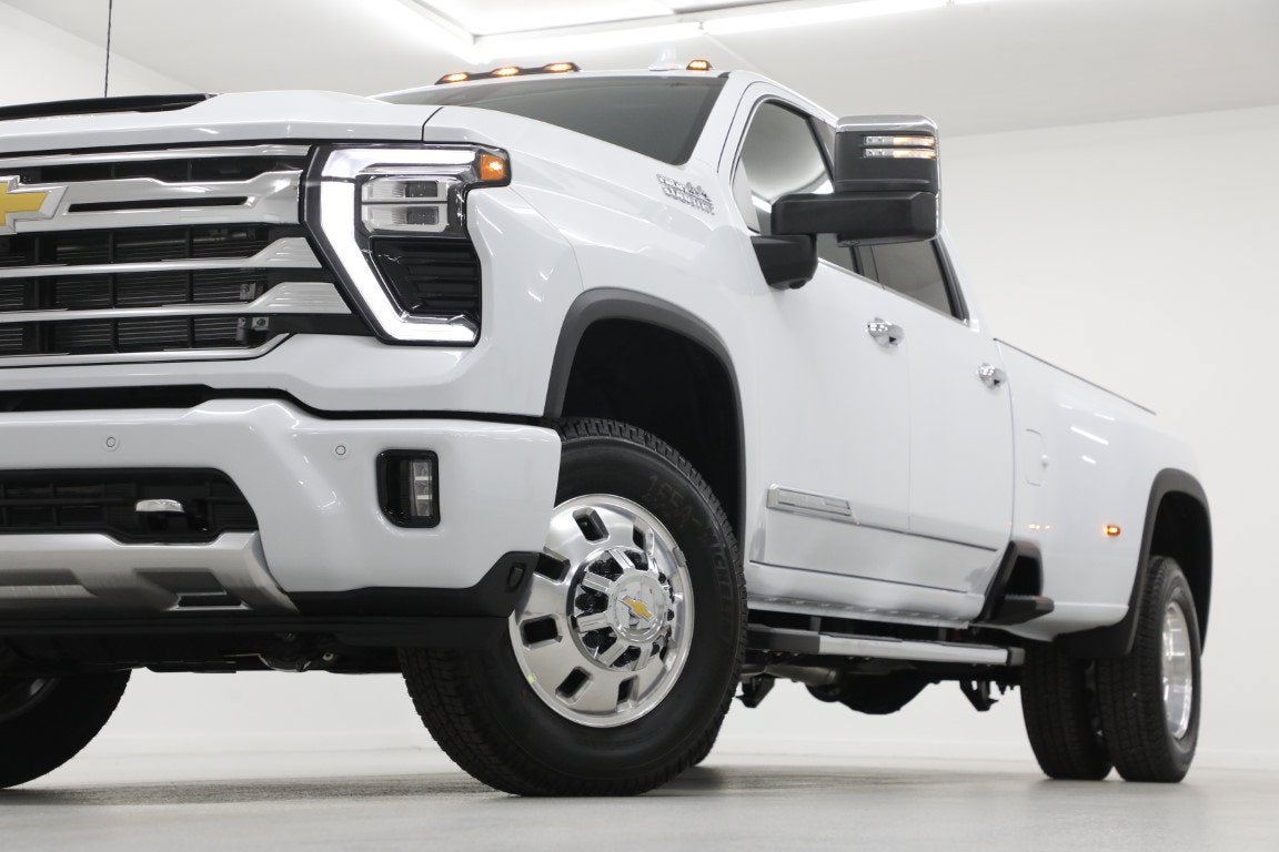 2026 Chevrolet Silverado 3500 HD High Country DRW