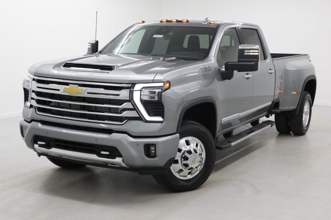 2026 Chevrolet Silverado 3500 HD High Country DRW