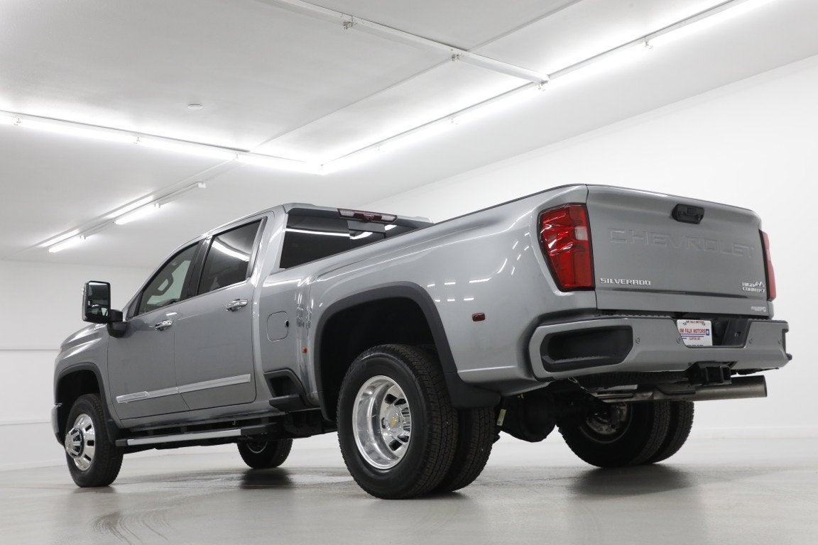 2026 Chevrolet Silverado 3500 HD High Country DRW