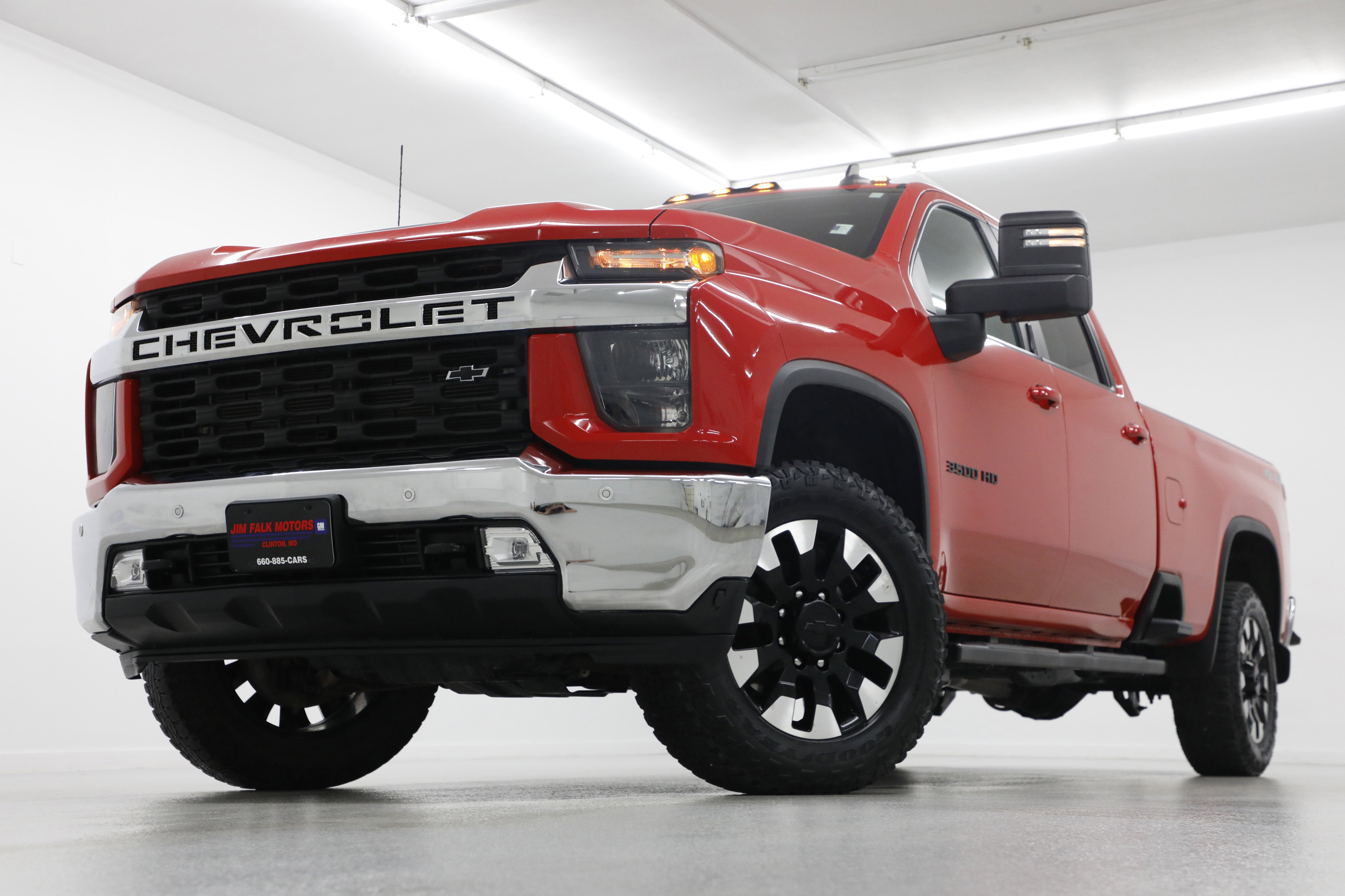 2020 Chevrolet Silverado HD LT 4WD Crew Cab Standard Box SRW's photo