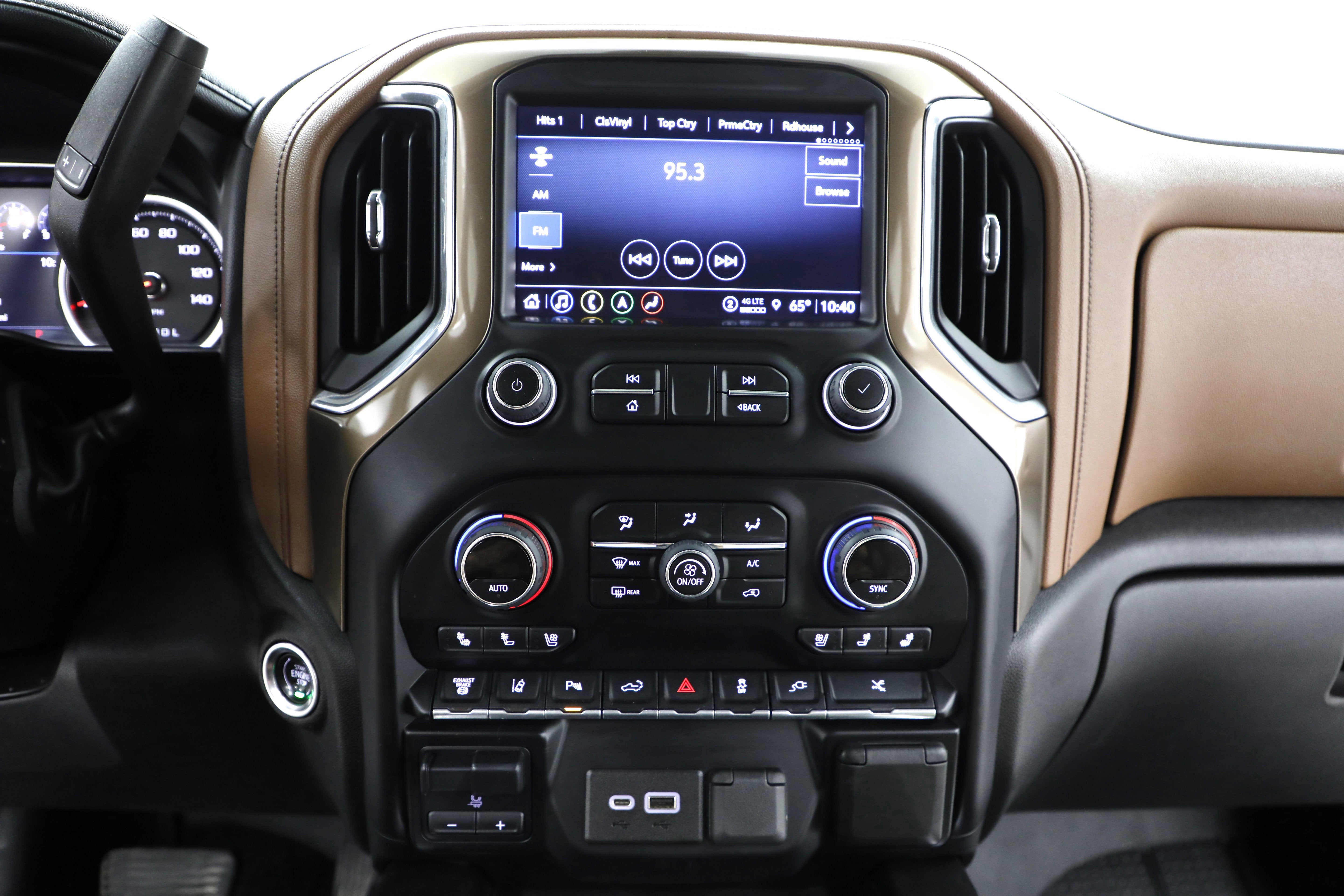 2022 Chevrolet Silverado 3500 HD High Country DRW