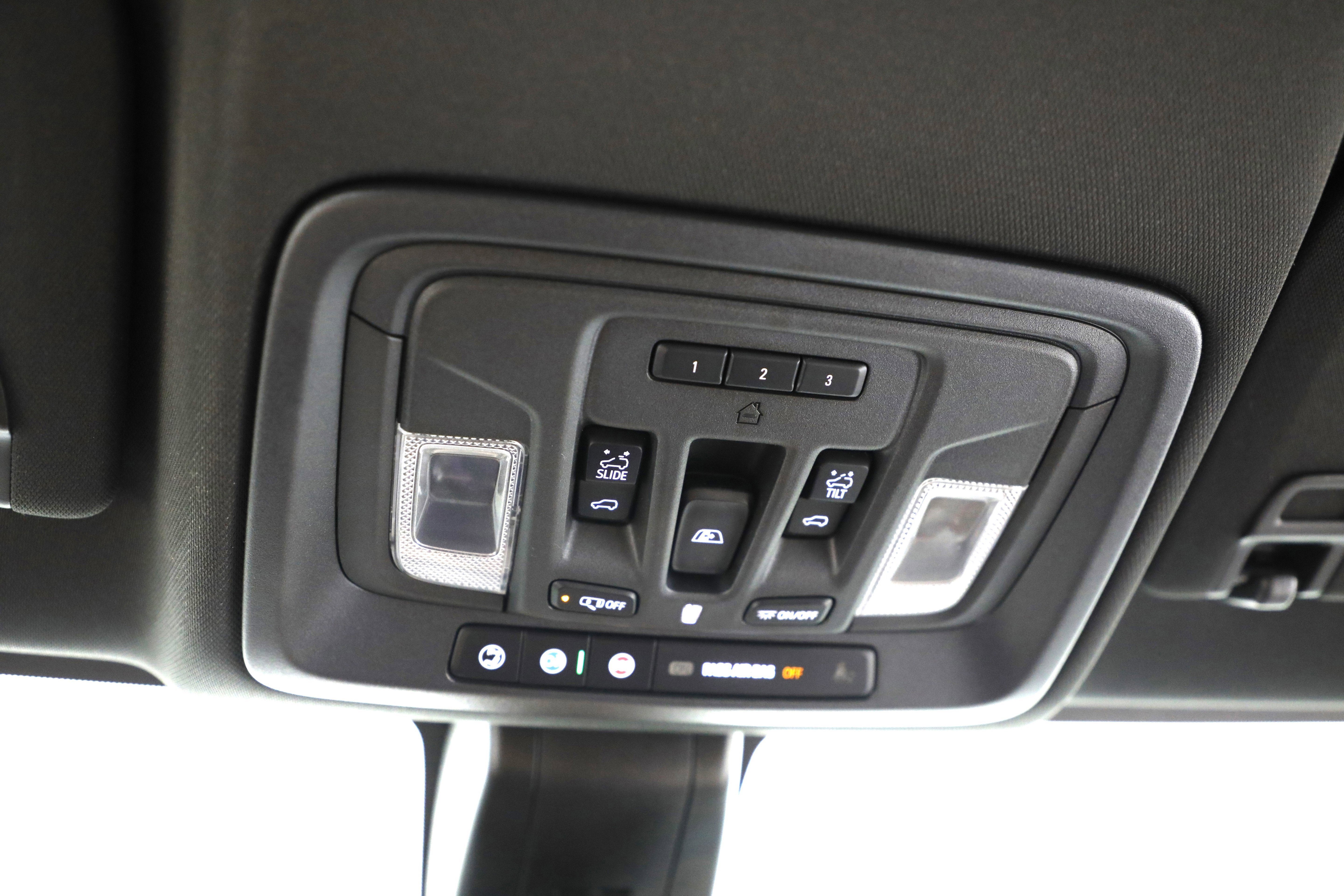 2022 Chevrolet Silverado 3500 HD High Country DRW