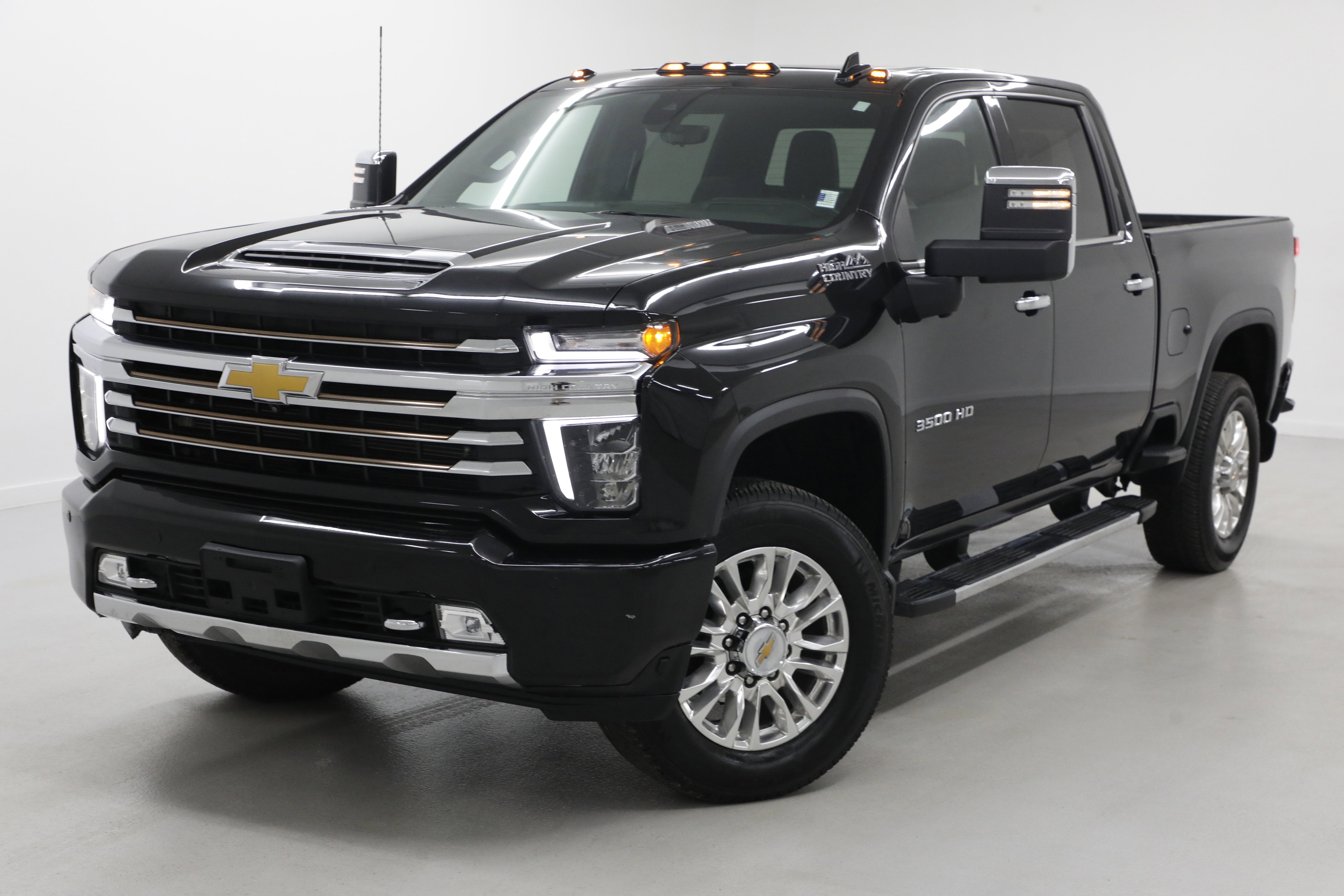 2022 Chevrolet Silverado 3500 HD High Country