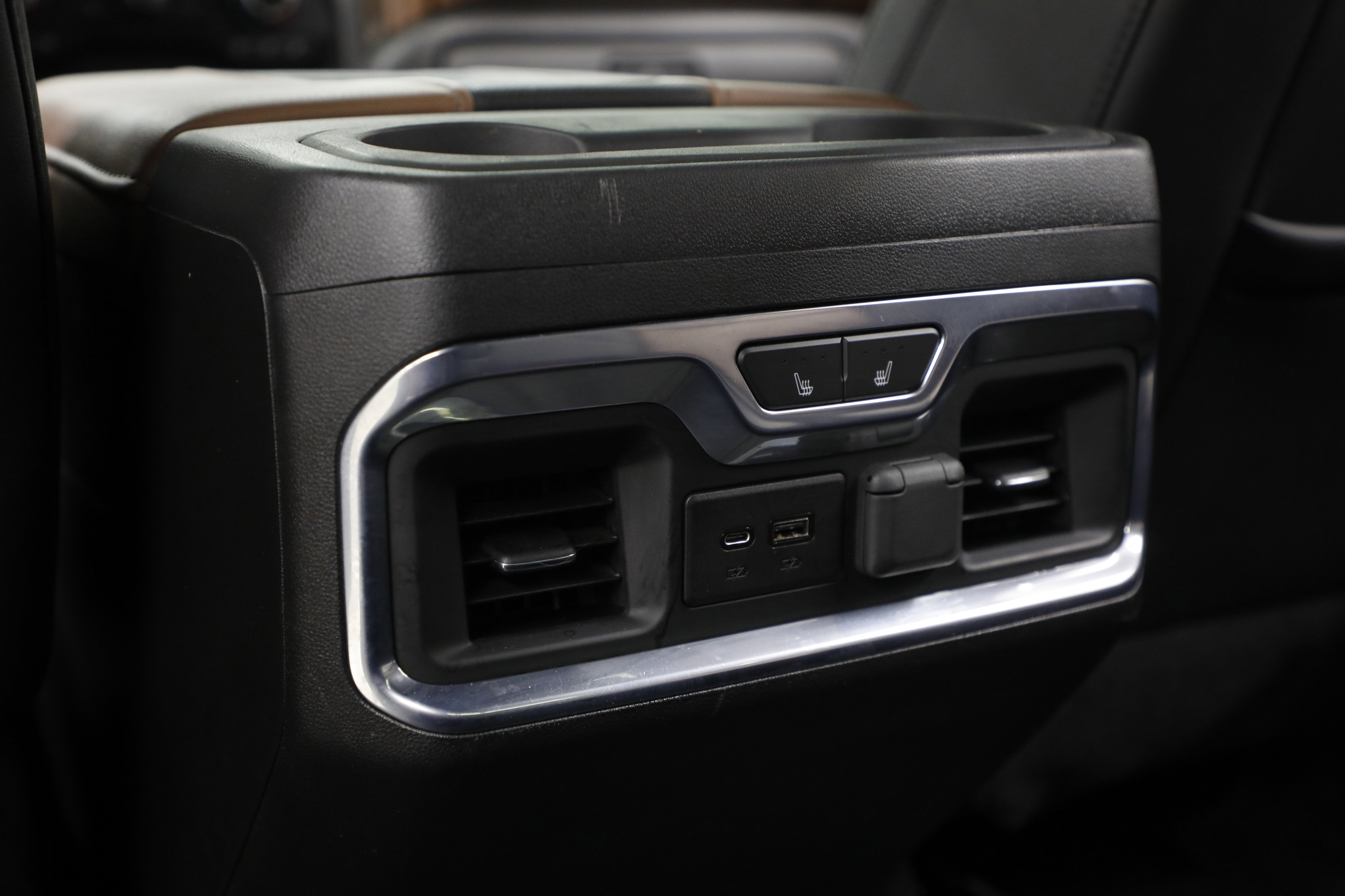 2022 Chevrolet Silverado 3500 HD High Country