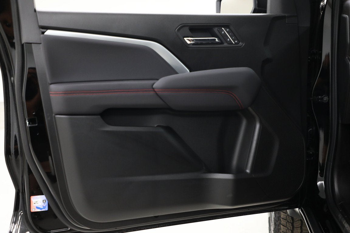 2026 Chevrolet Colorado Z71 - Photo 14
