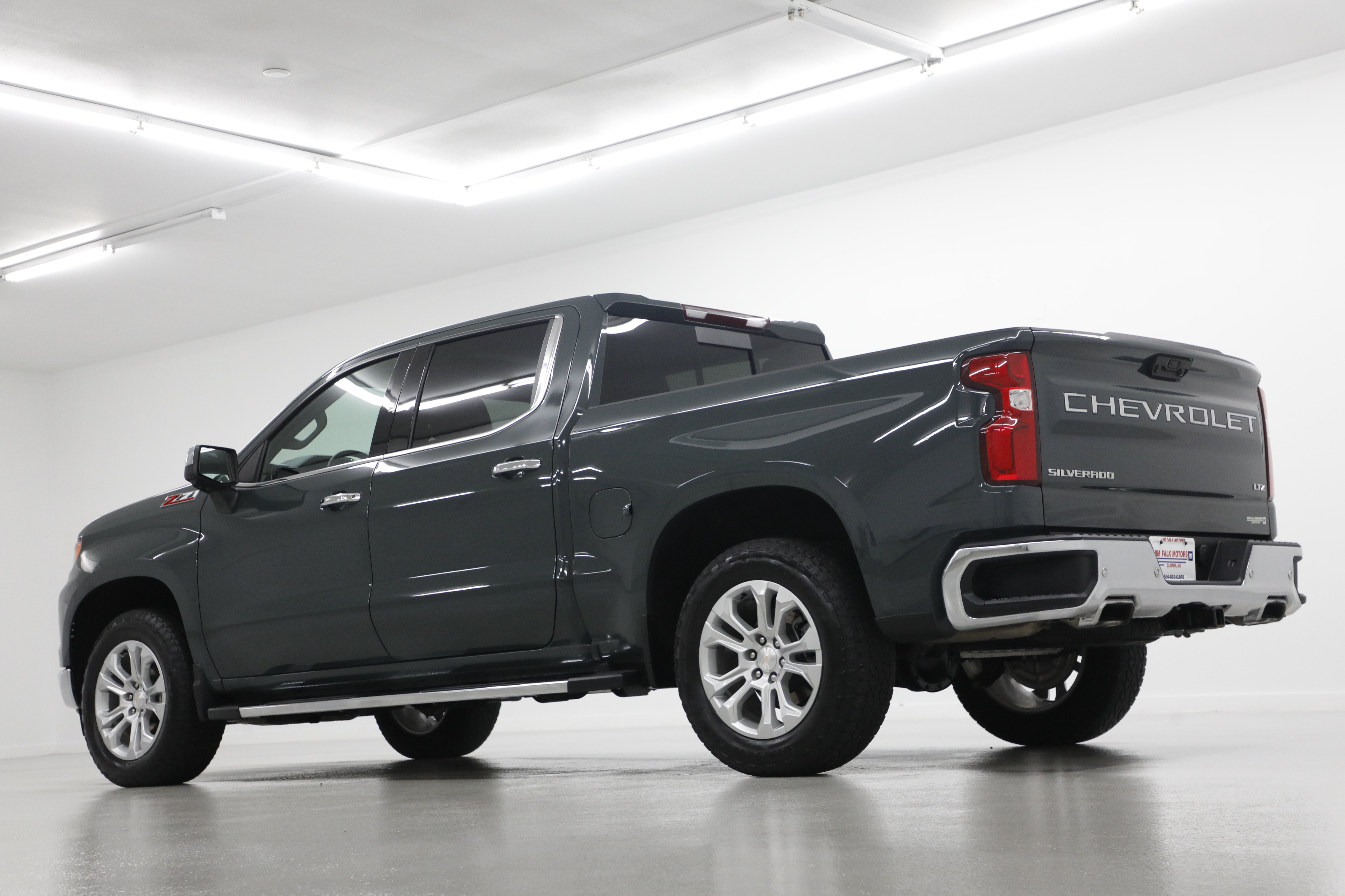 2025 Chevrolet Silverado 1500 LTZ
