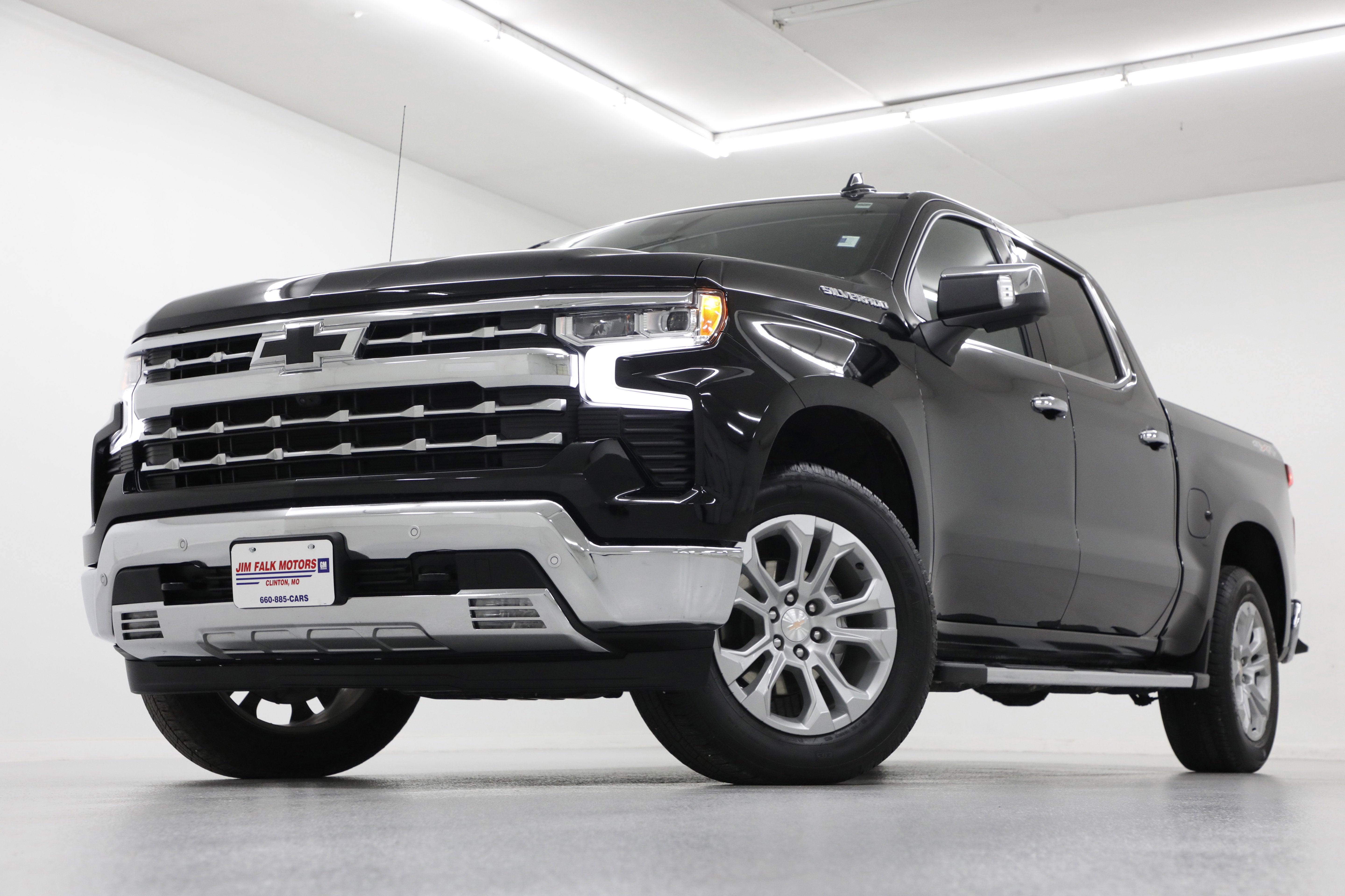 2025 Chevrolet Silverado 1500 LTZ