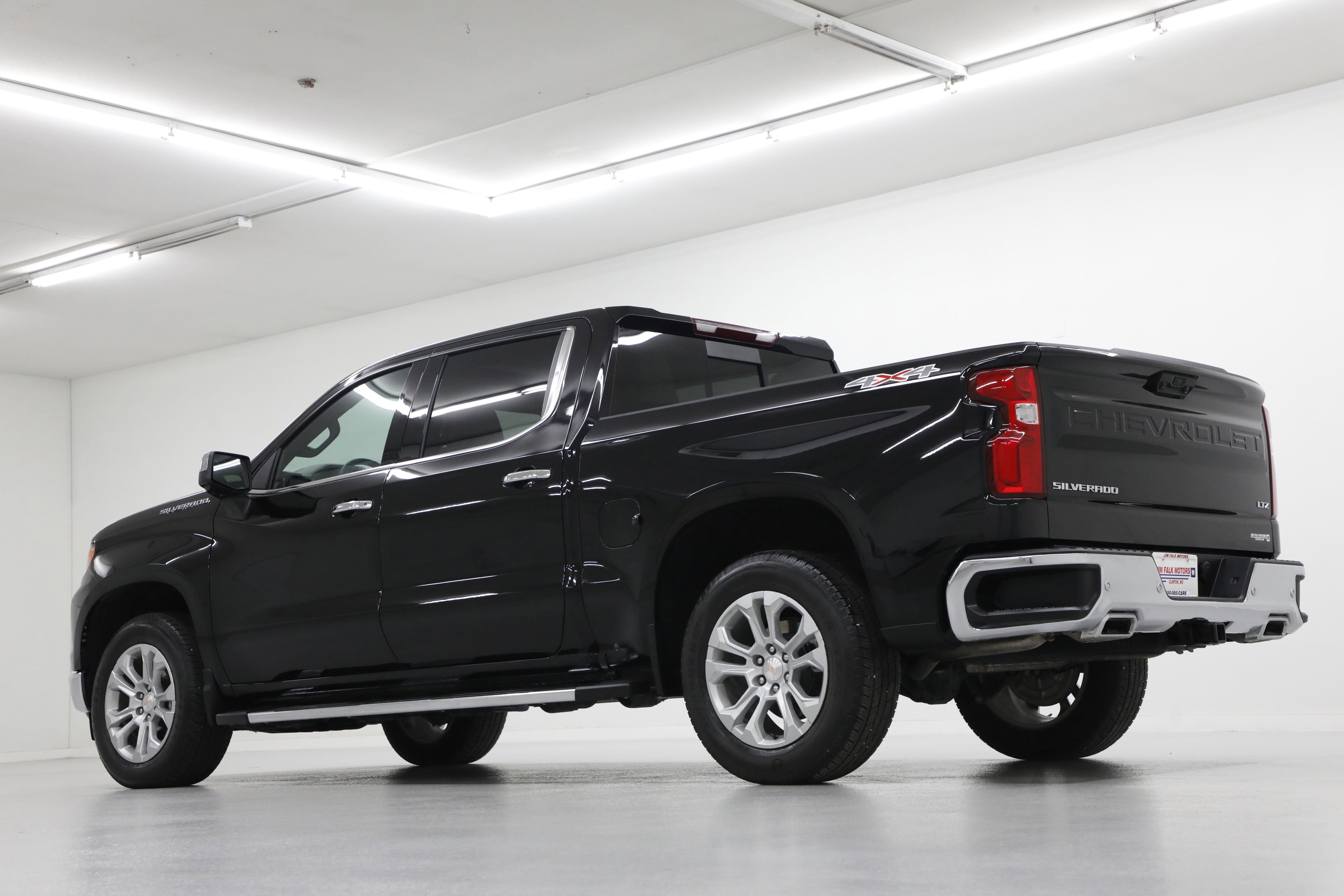 2025 Chevrolet Silverado 1500 LTZ