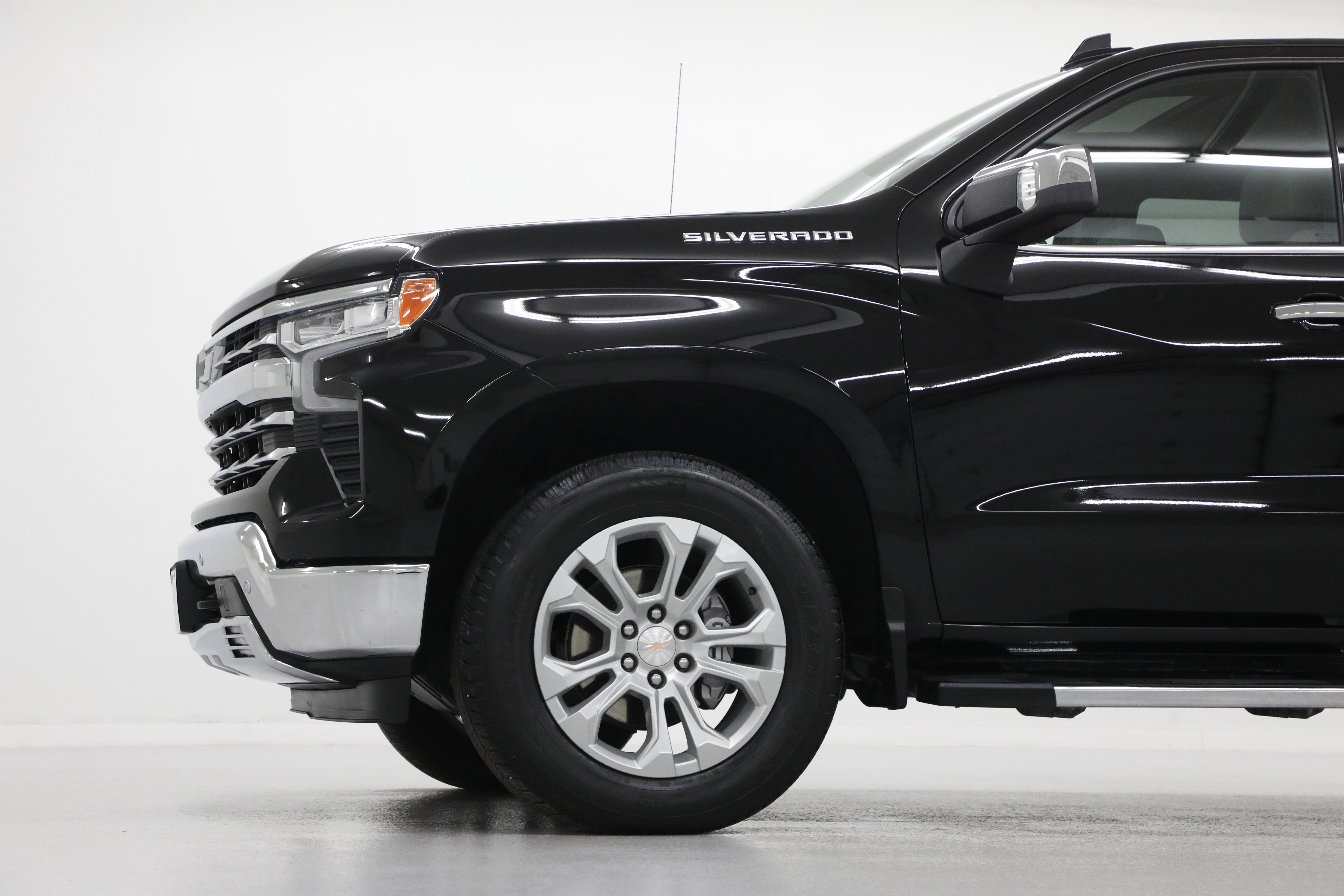 2025 Chevrolet Silverado 1500 LTZ