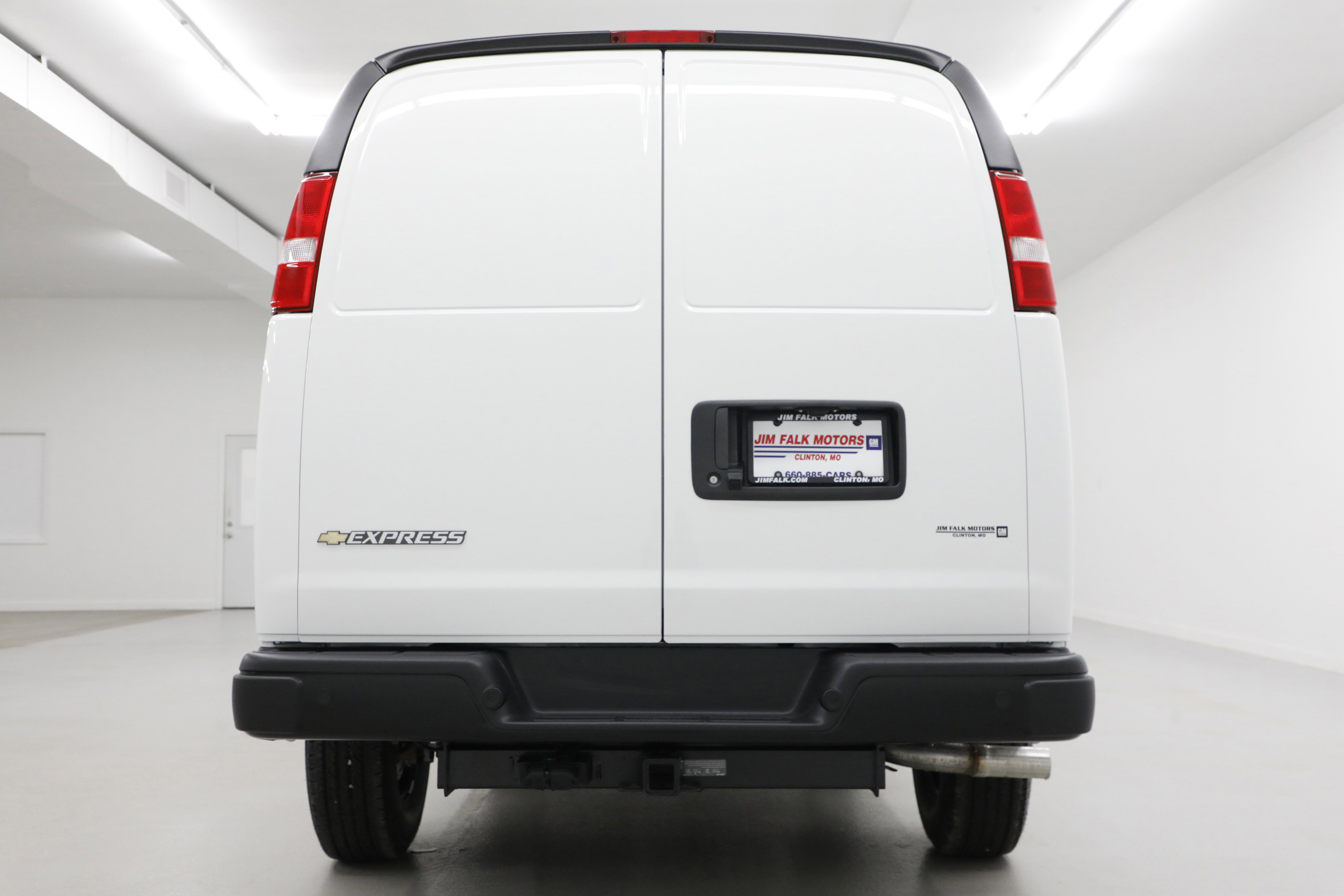 2026 Chevrolet Express Cargo WT