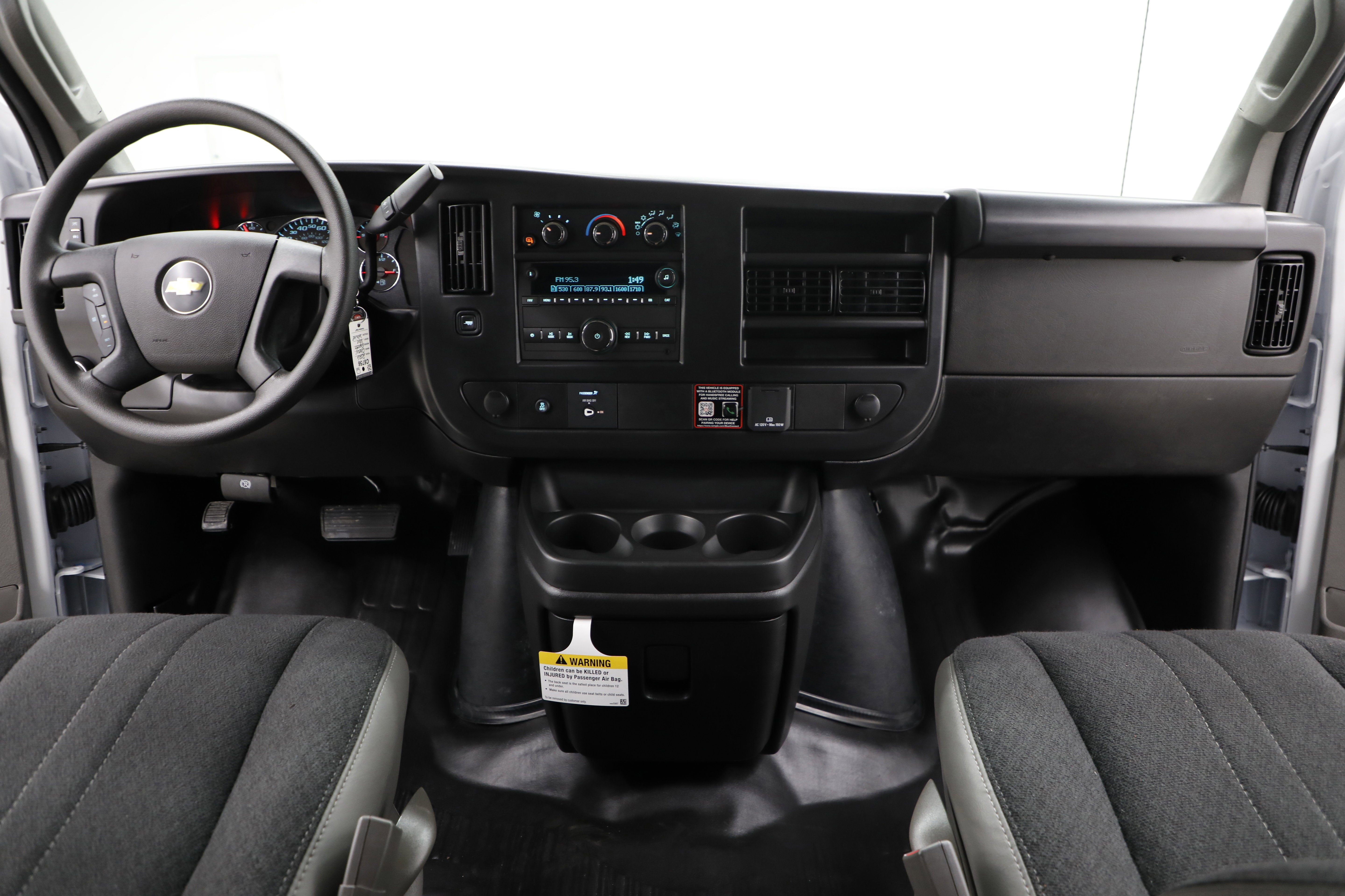 2026 Chevrolet Express Cargo WT
