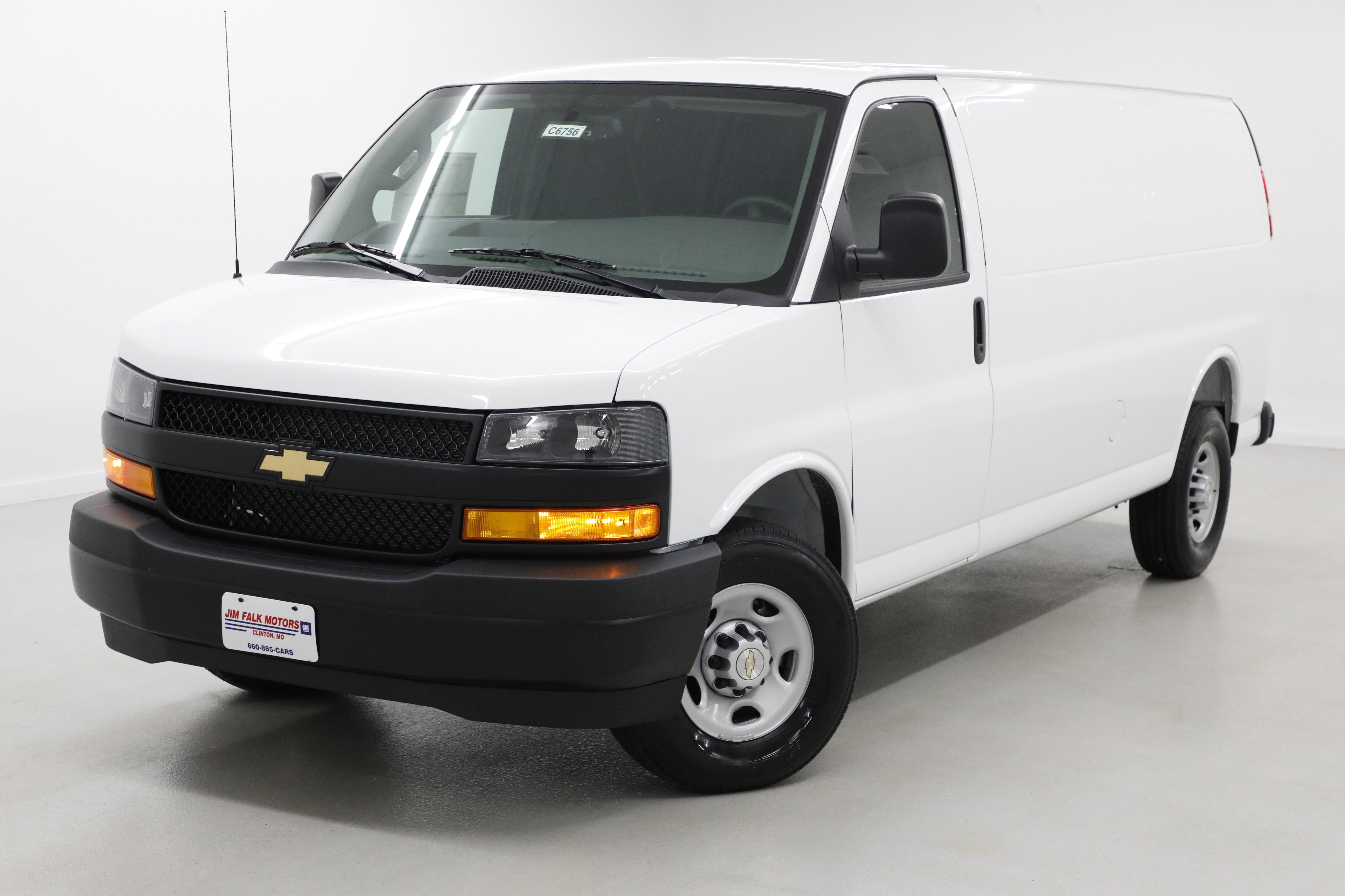 2026 Chevrolet Express Cargo WT