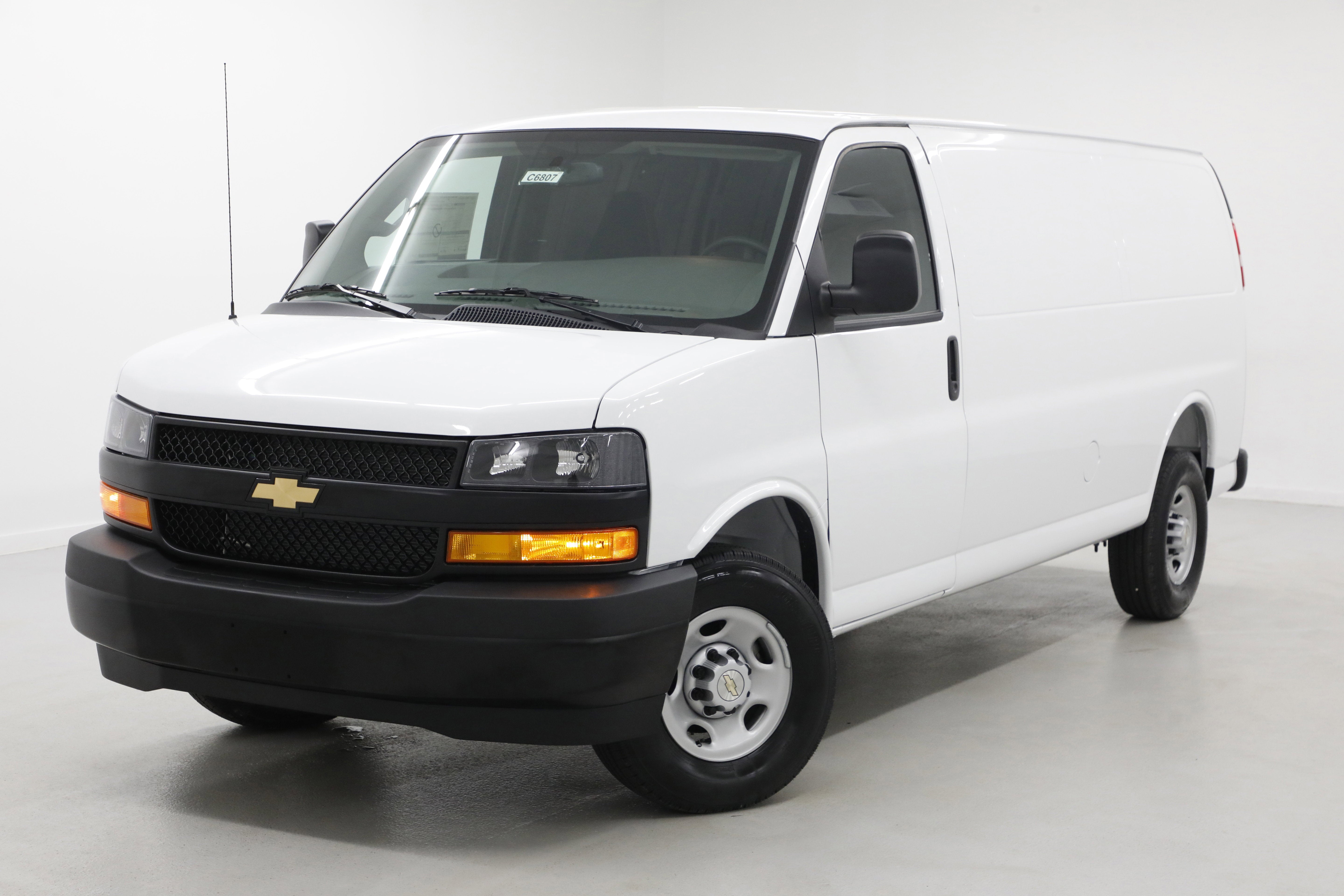 2026 Chevrolet Express Cargo WT