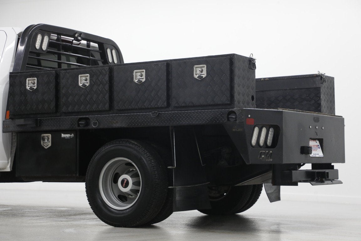 2022 GMC Sierra 3500 HD Chassis Cab Pro