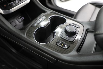 2022 GMC Acadia SLT