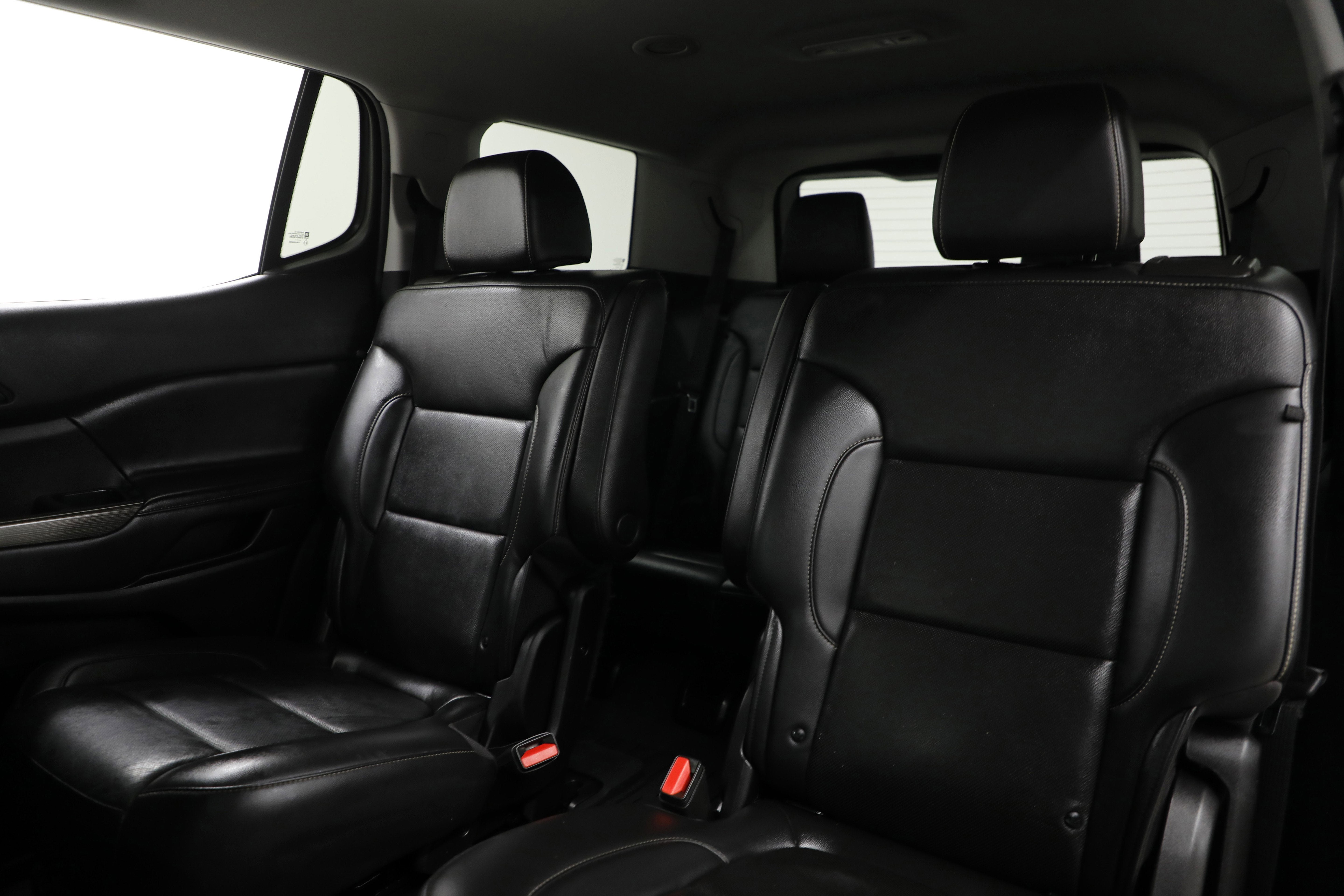 2022 GMC Acadia SLT