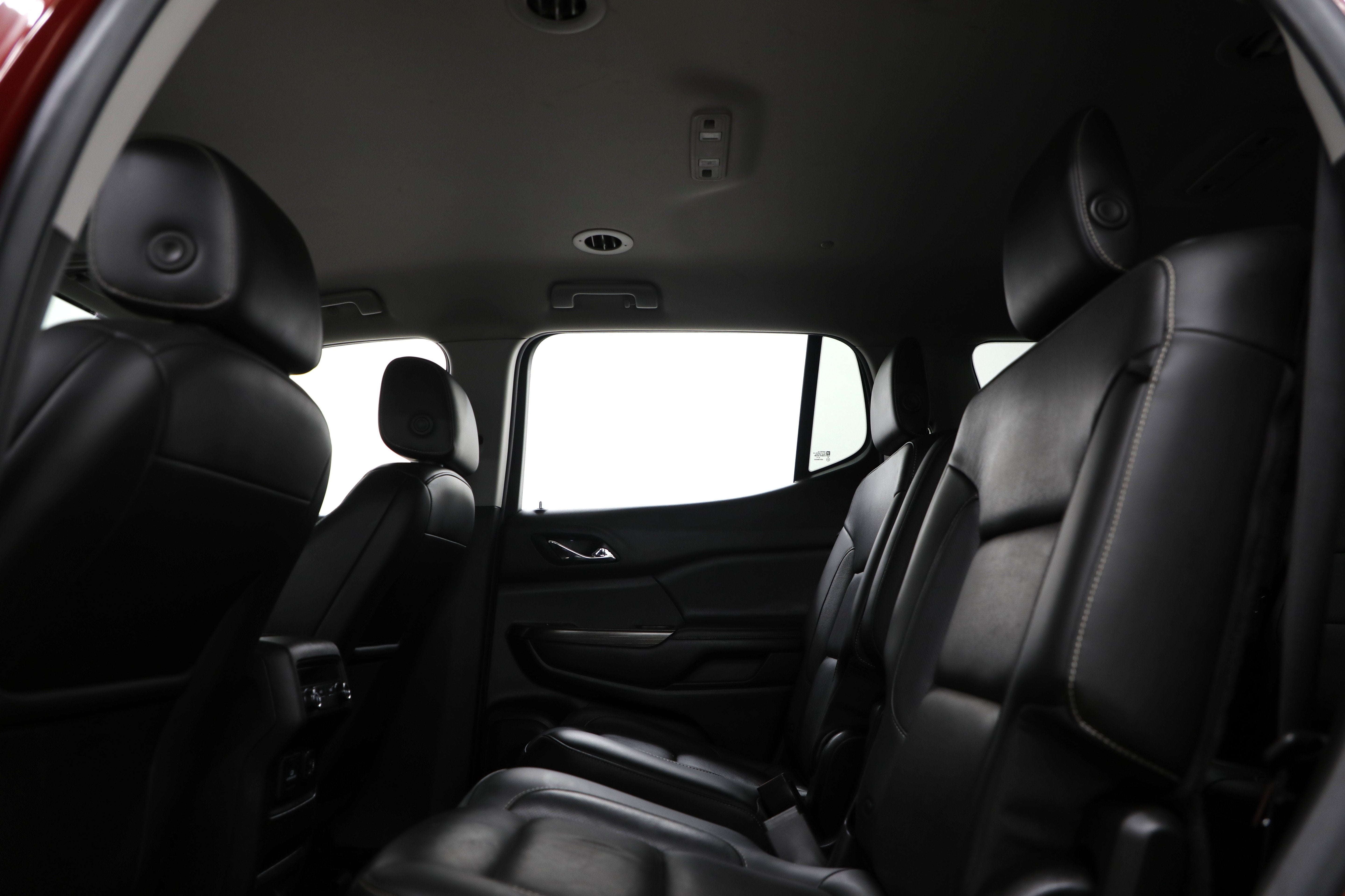 2019 GMC Acadia SLT