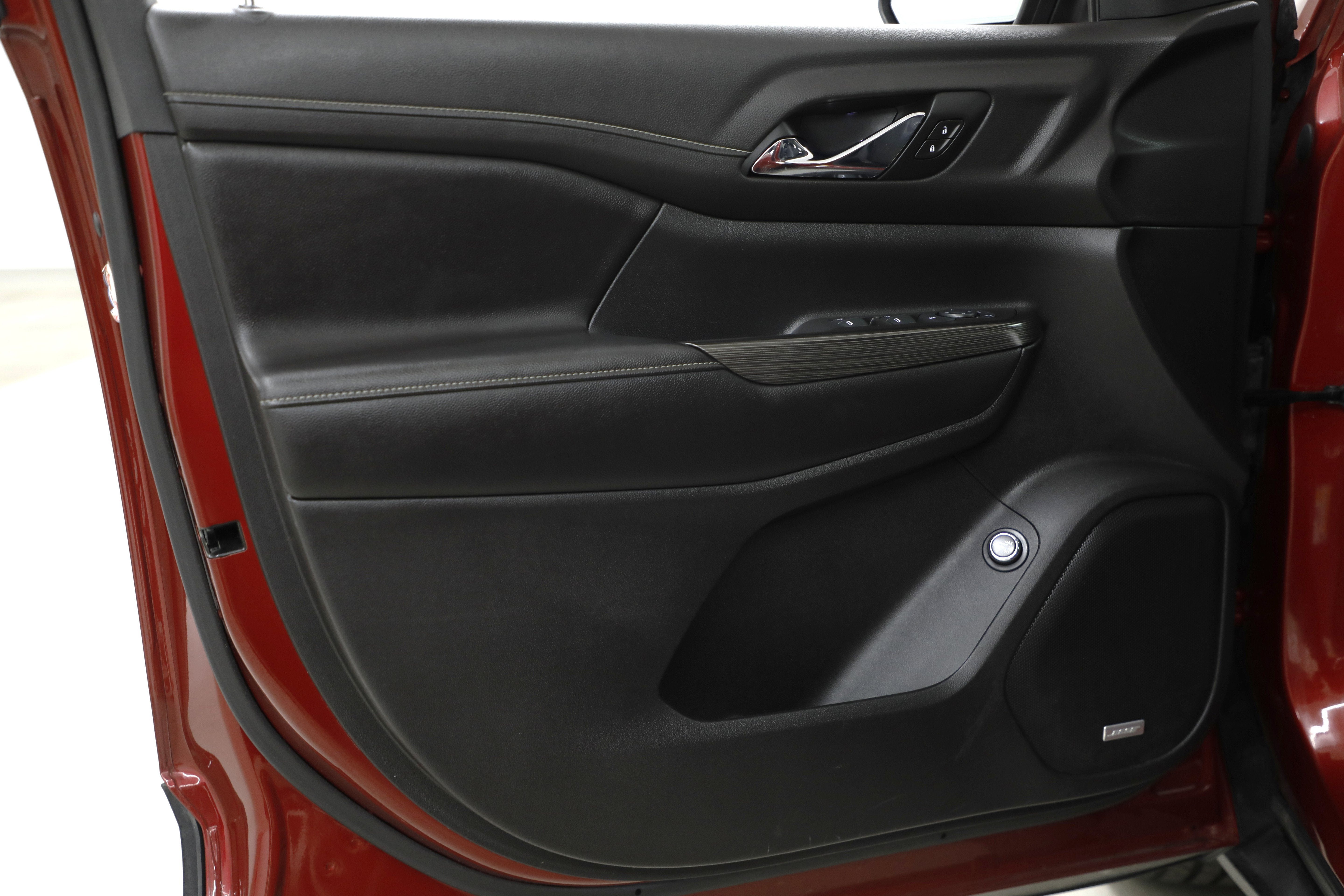 2019 GMC Acadia SLT