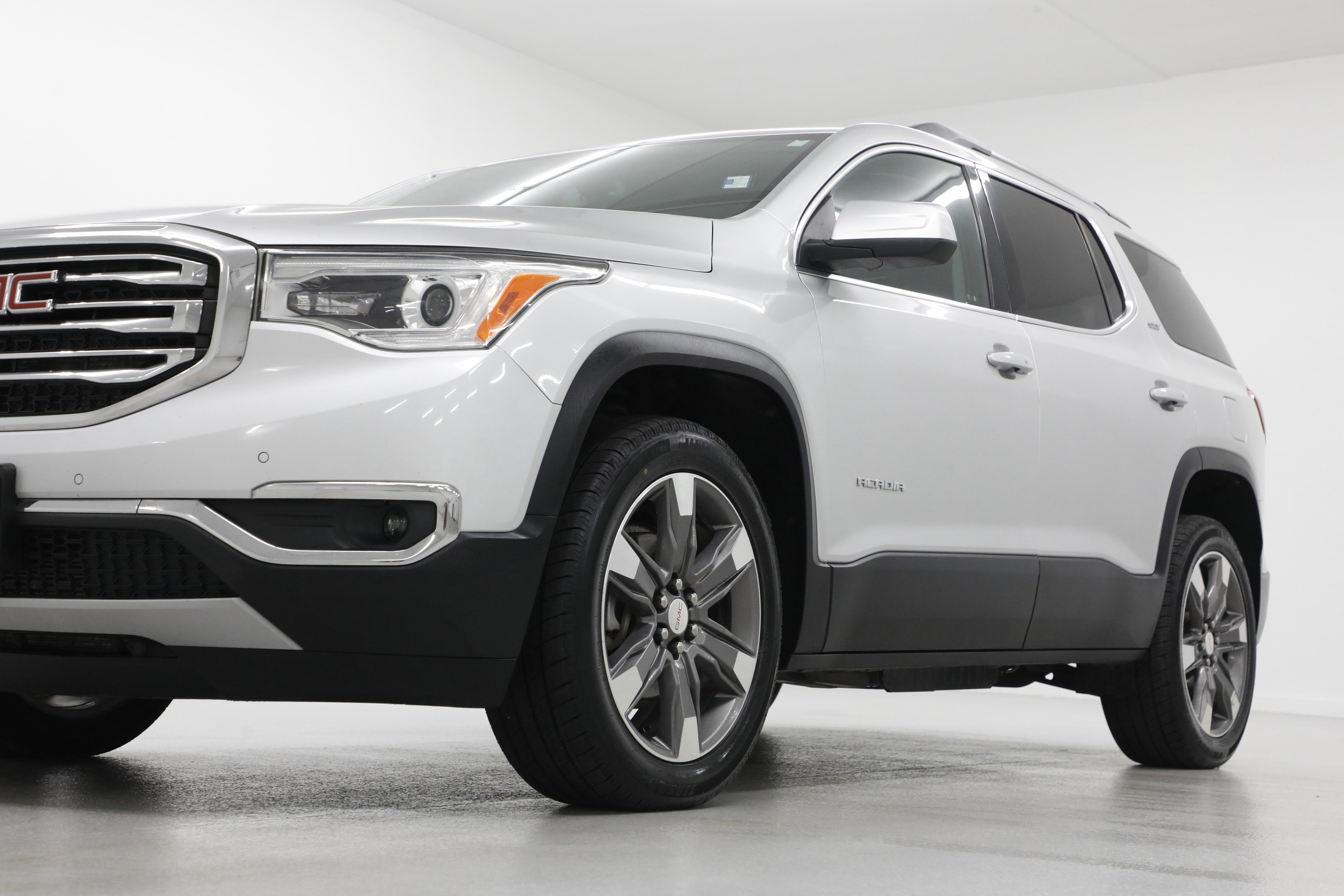 2019 GMC Acadia SLT