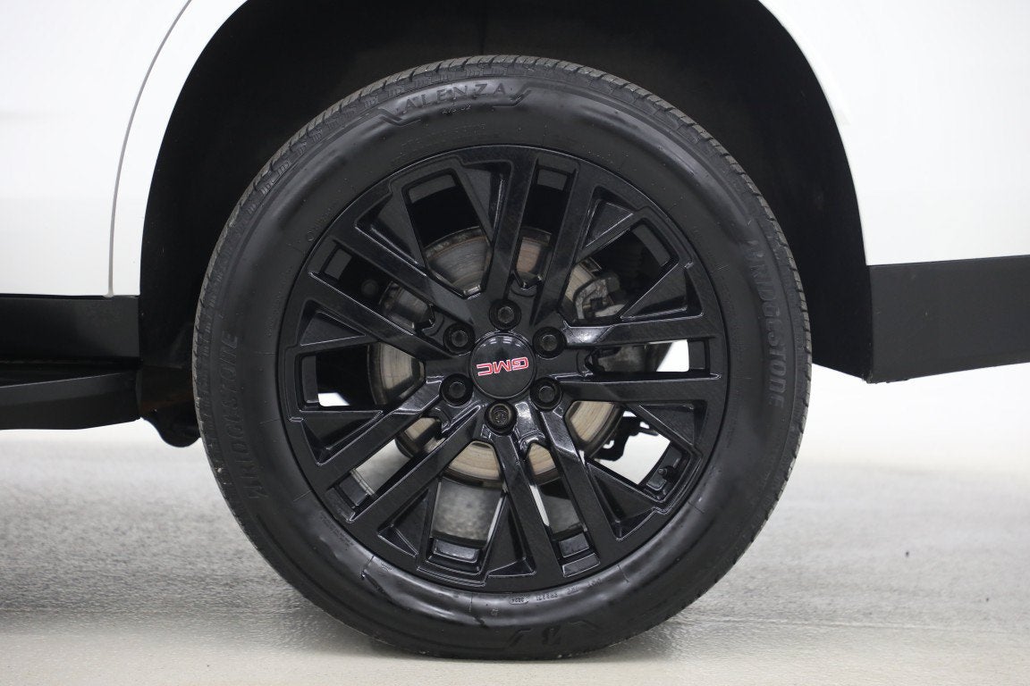 2023 GMC Yukon SLE