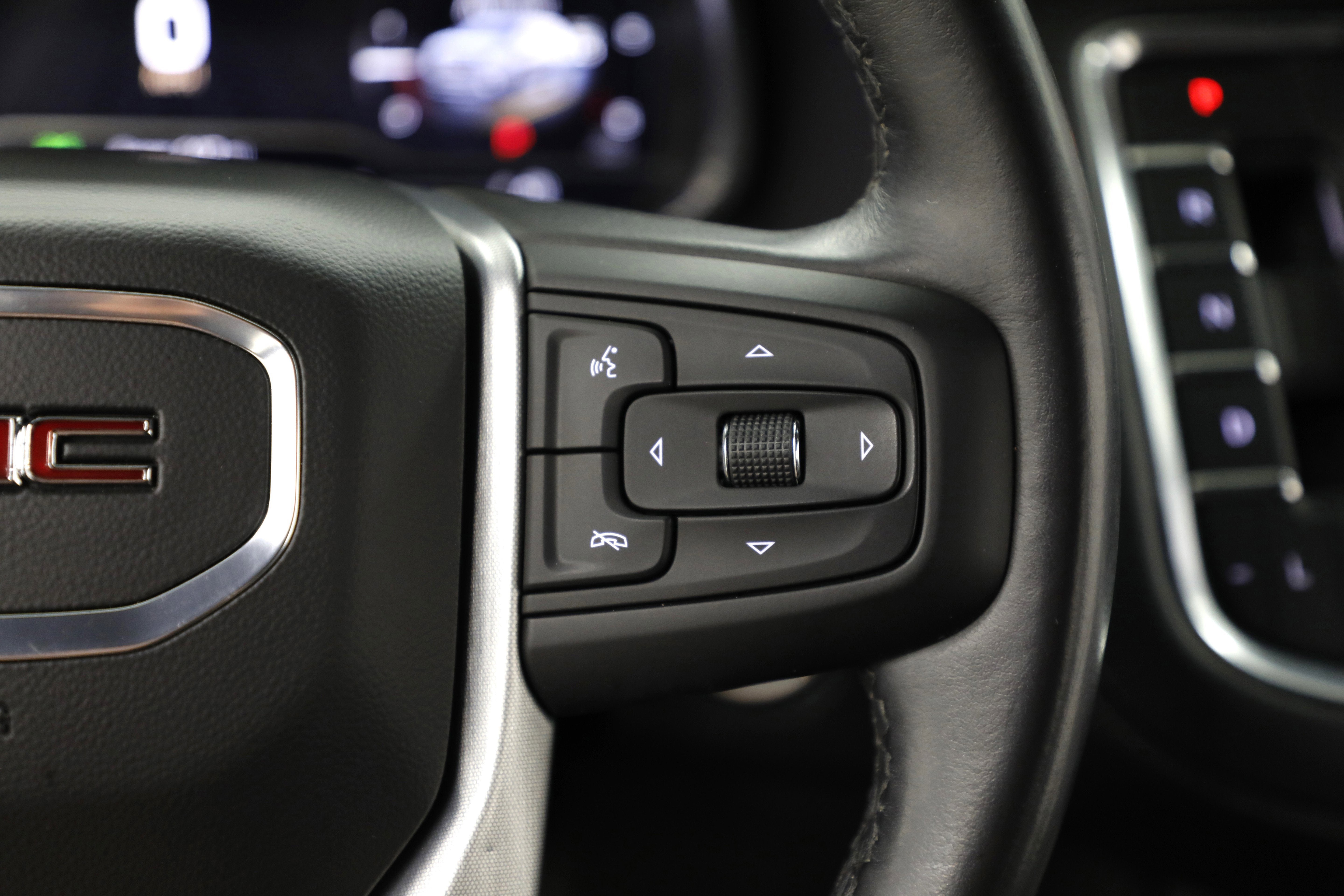 2022 GMC Yukon XL SLE