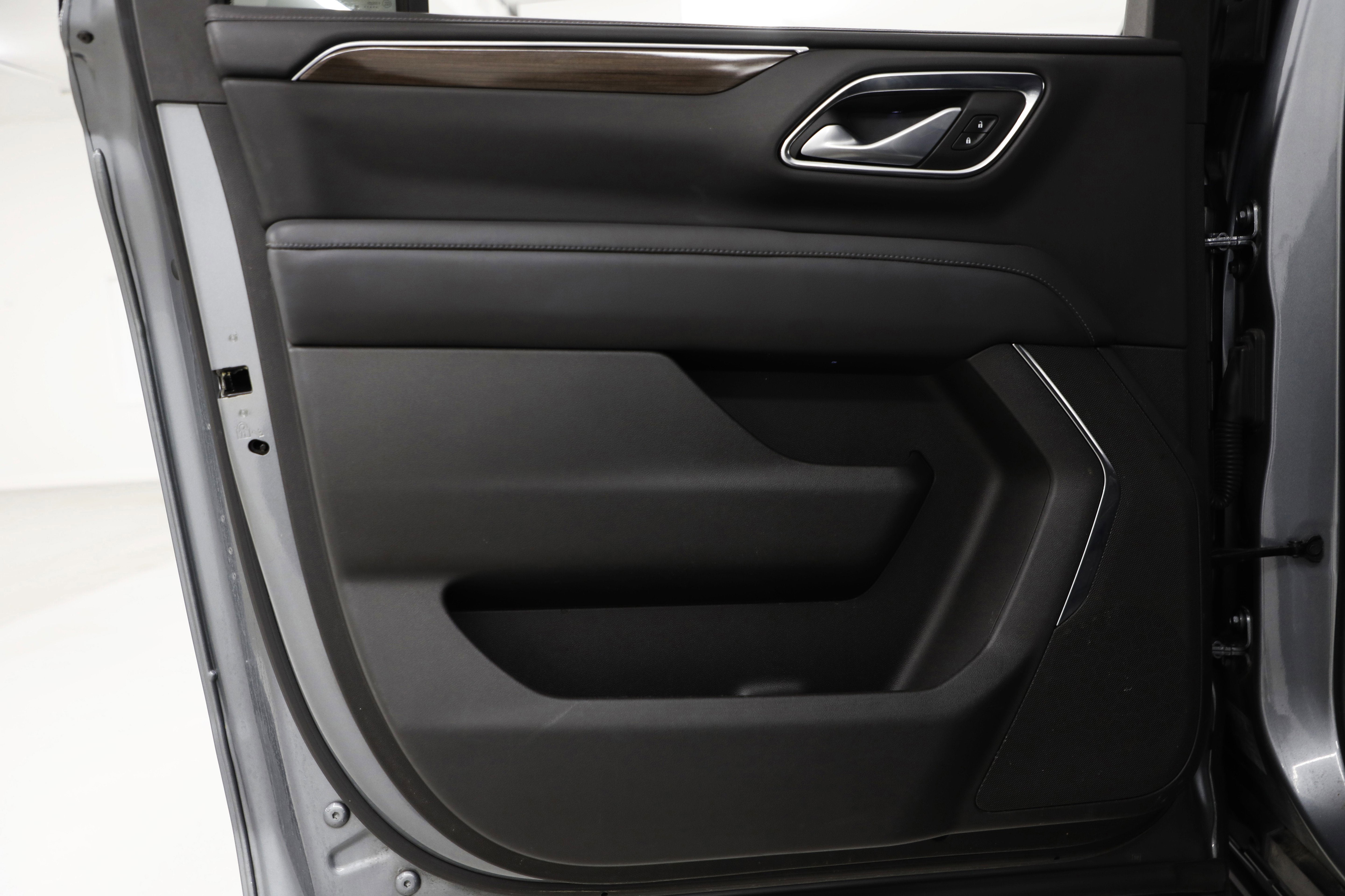 2022 GMC Yukon XL SLE