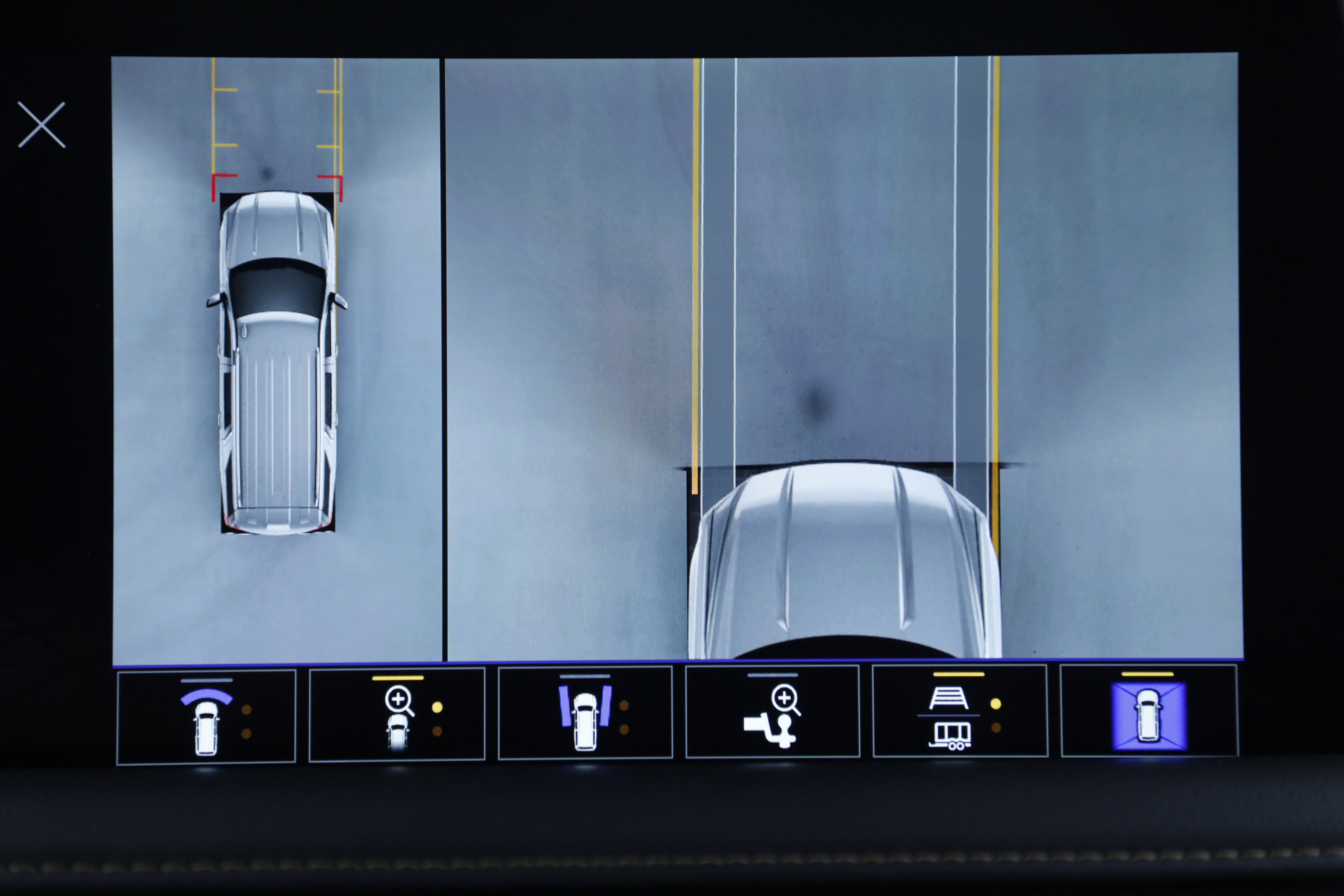 2023 GMC Yukon XL AT4