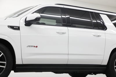 2023 GMC Yukon XL AT4