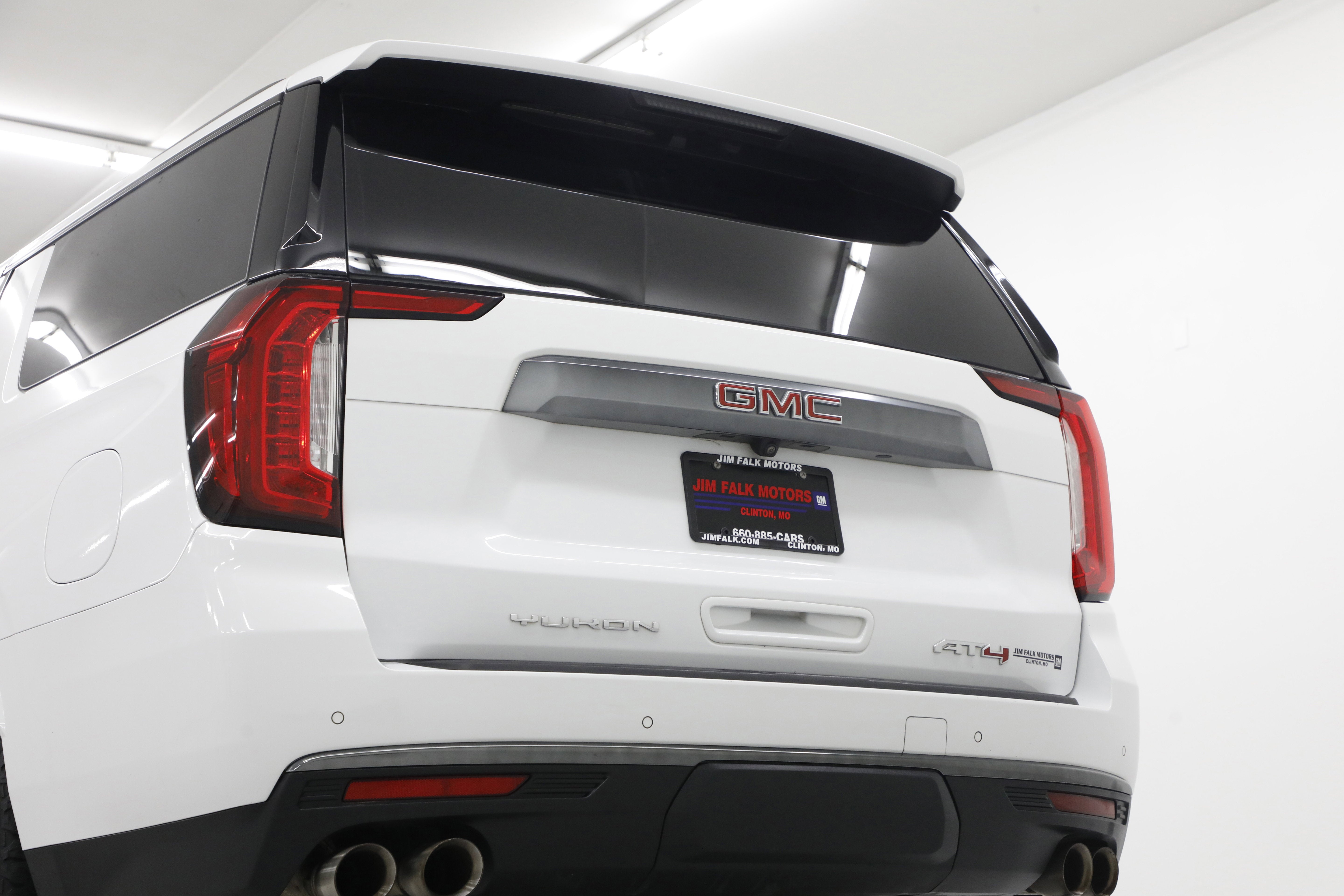 2023 GMC Yukon XL AT4