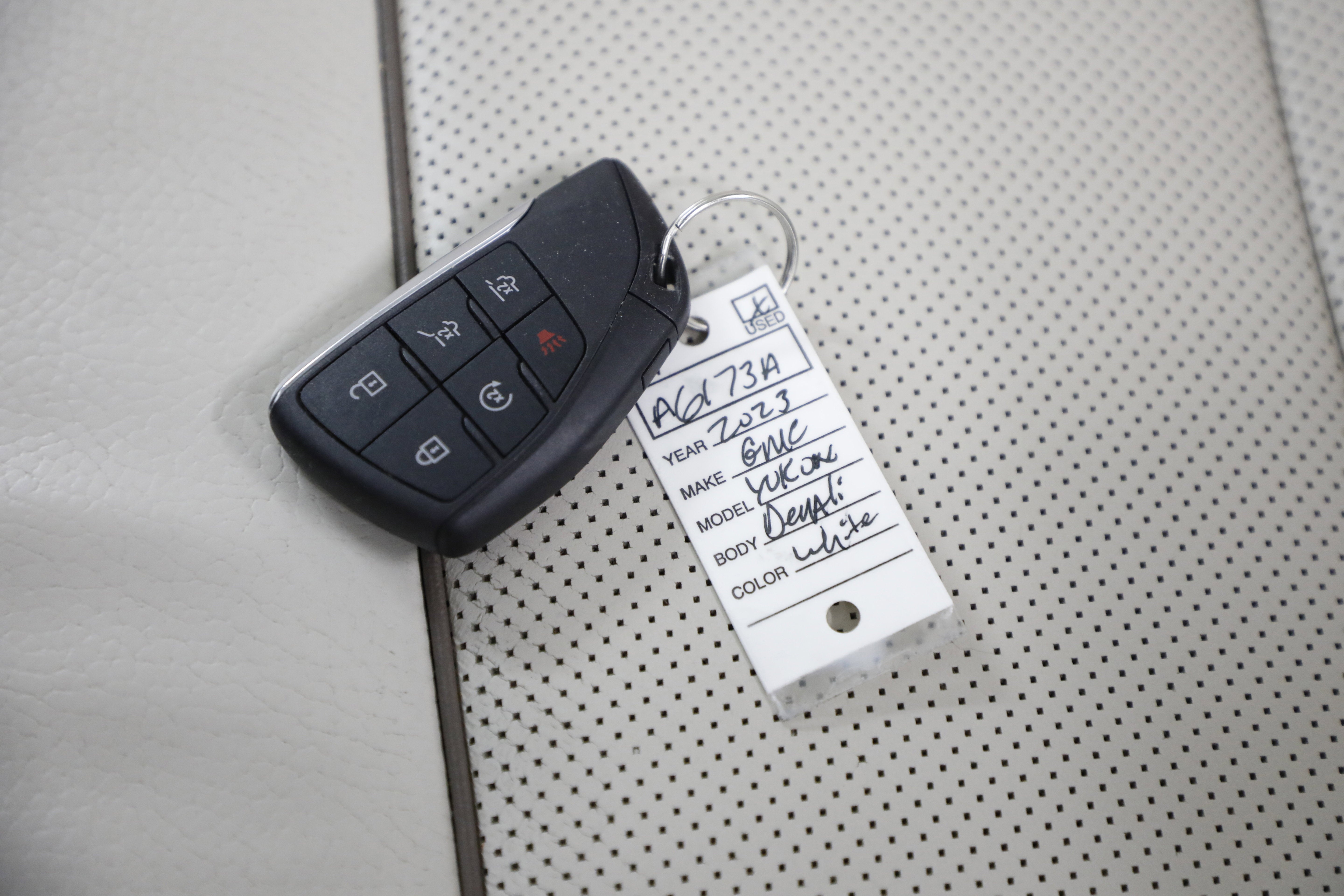 2023 GMC Yukon XL Denali