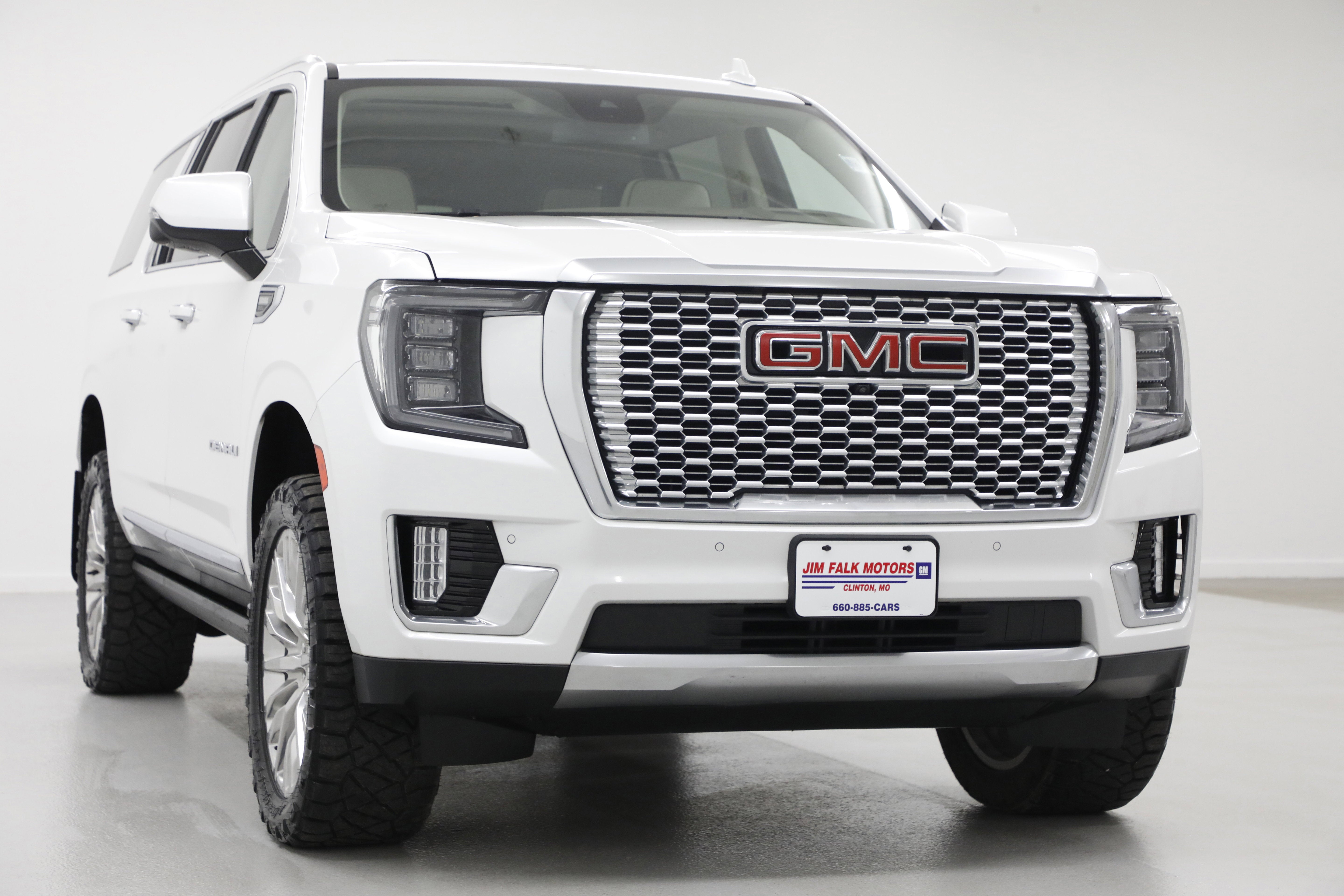 2023 GMC Yukon XL Denali