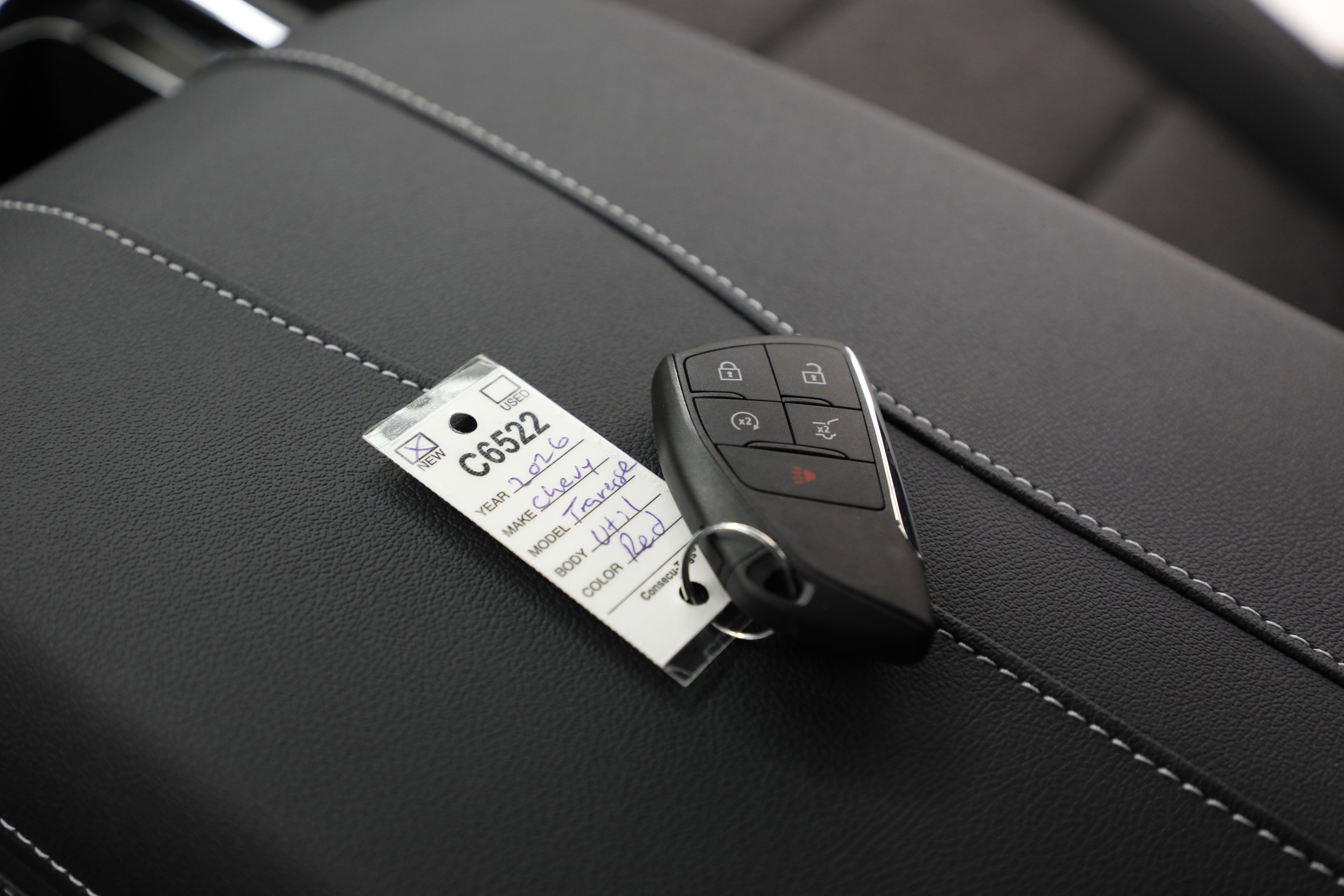 2026 Chevrolet Traverse LT