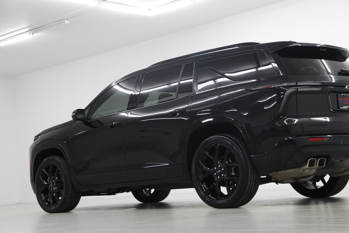 2025 Chevrolet Traverse RS