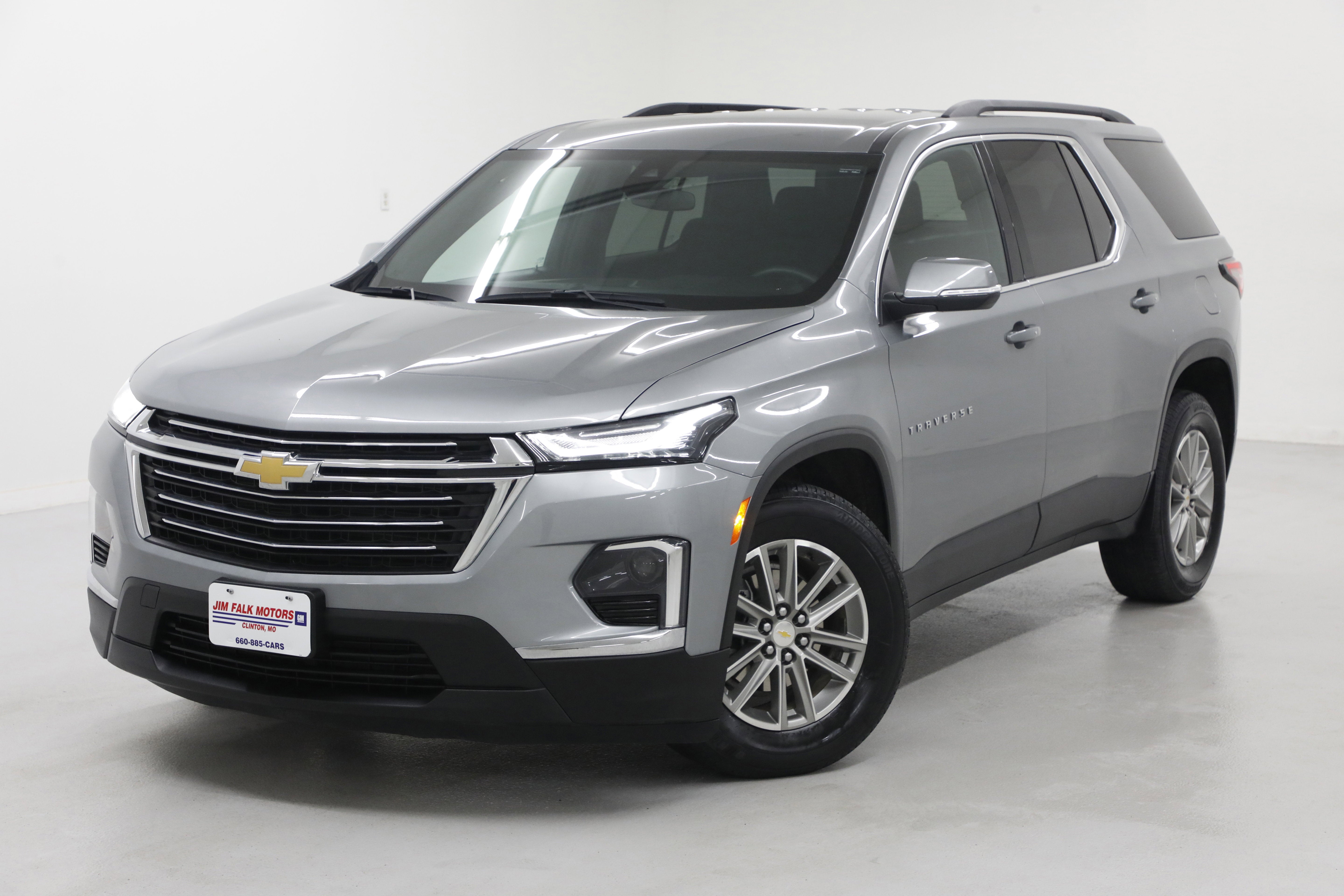 2023 Chevrolet Traverse LT Cloth