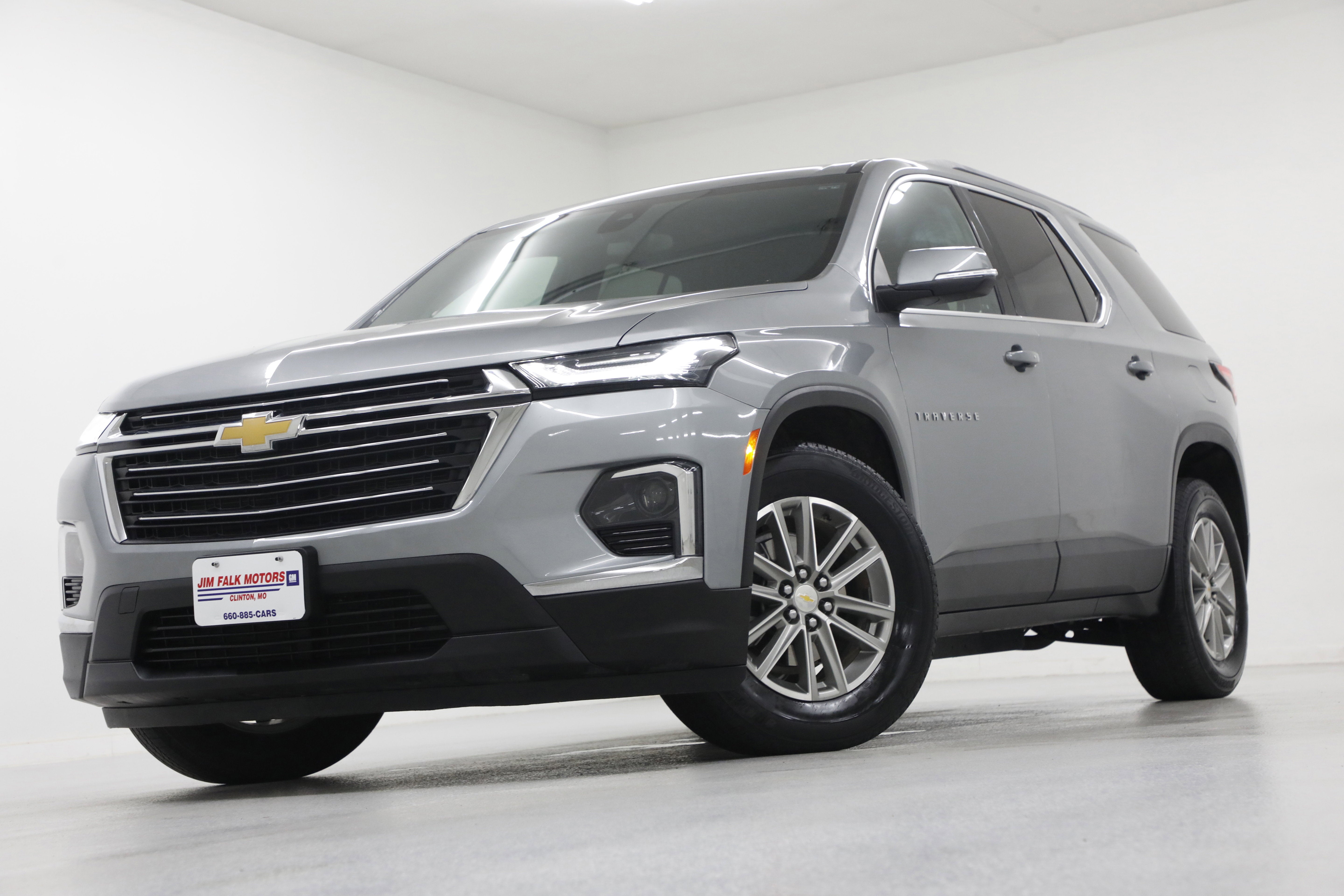 2023 Chevrolet Traverse LT Cloth