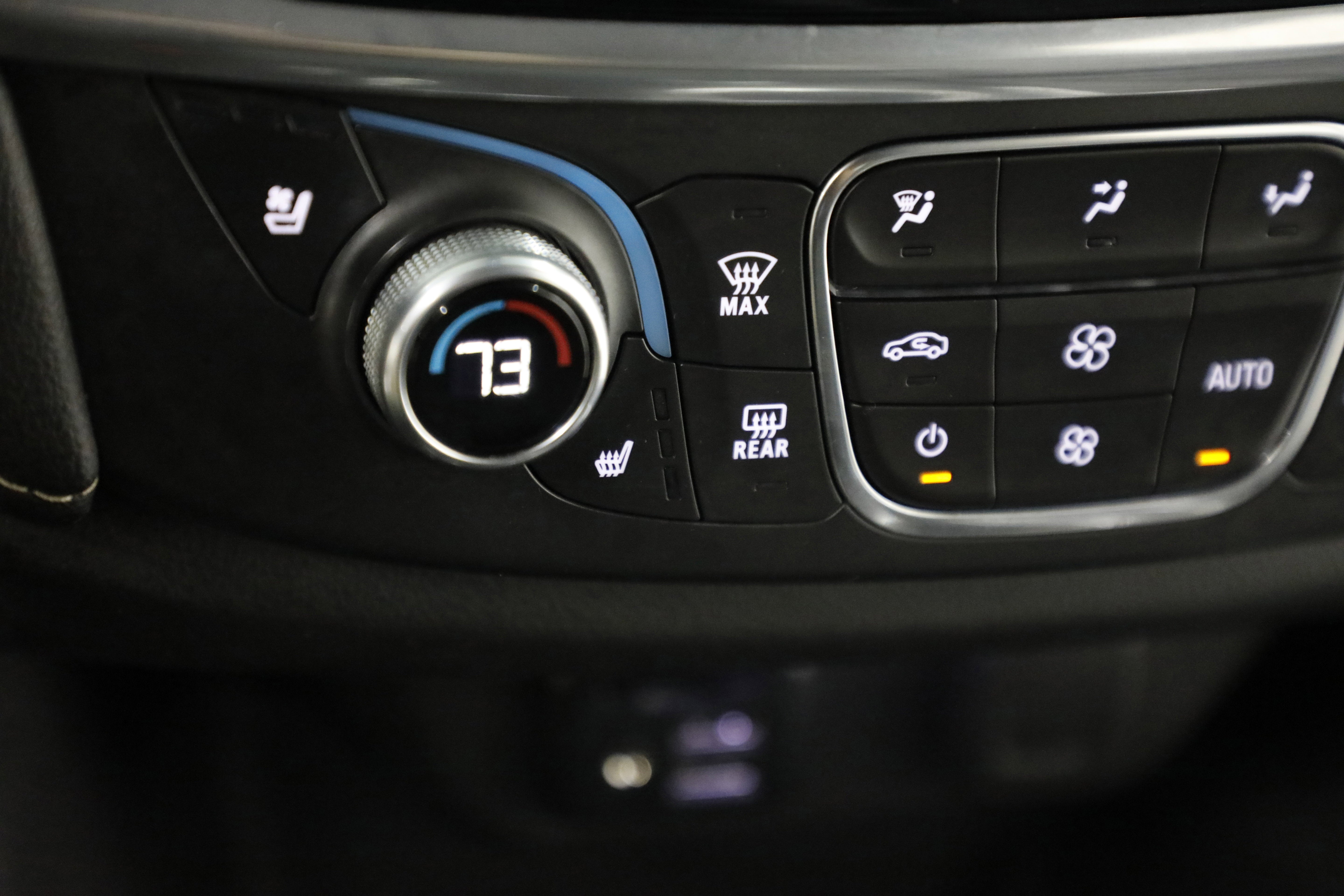 2022 Chevrolet Traverse Premier