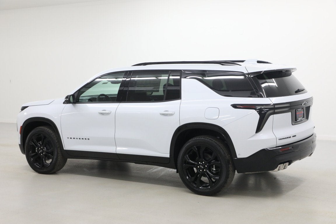 2027 Chevrolet Traverse RS