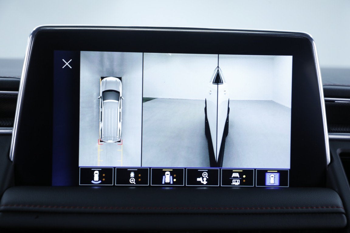 2022 Chevrolet Suburban RST