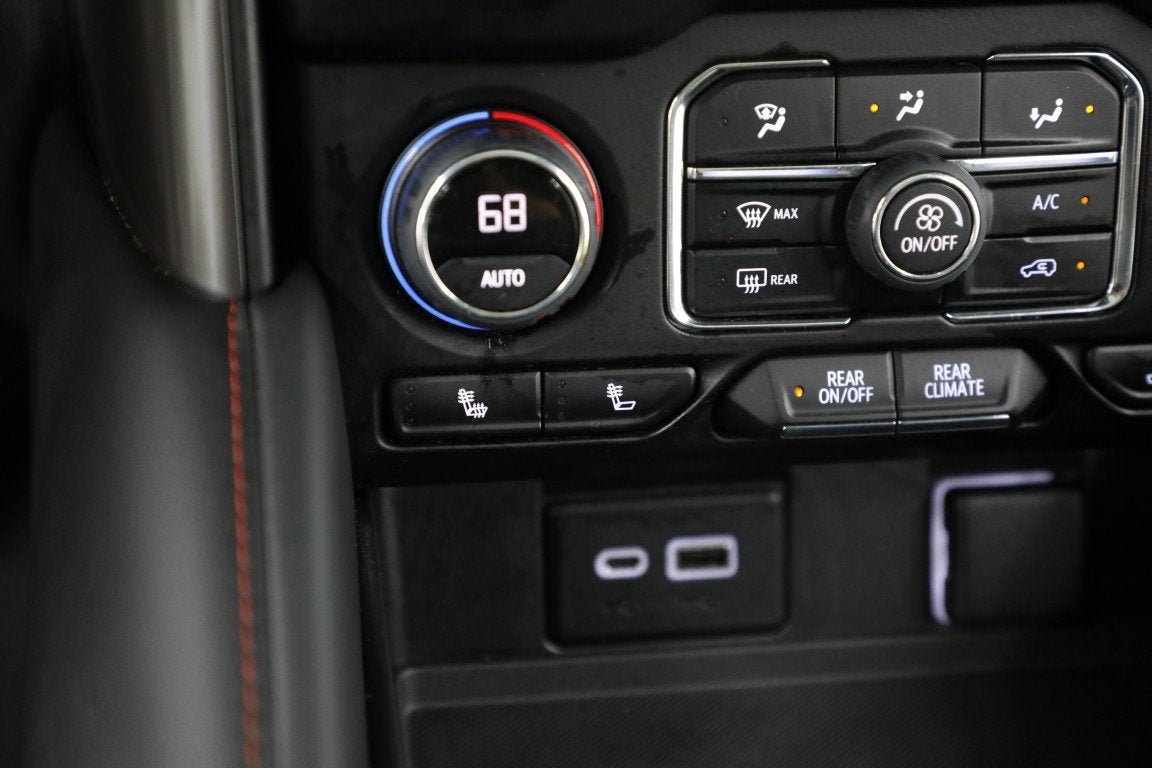 2022 Chevrolet Suburban RST