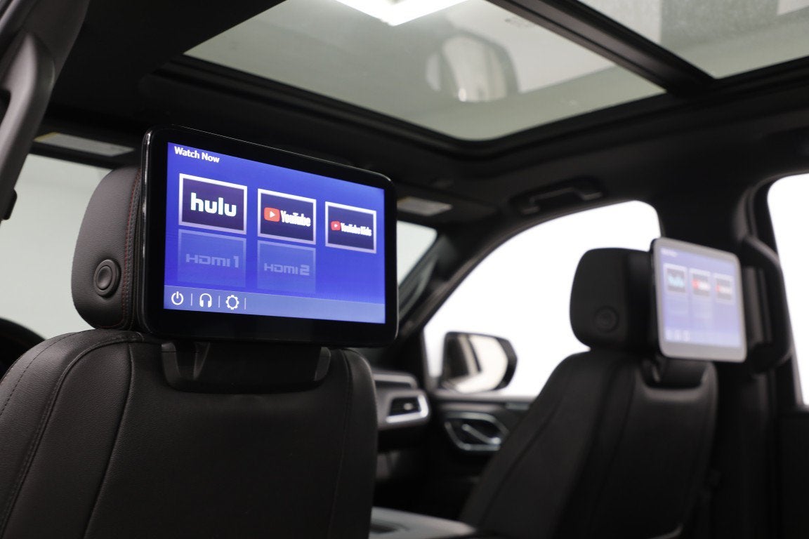 2022 Chevrolet Suburban RST
