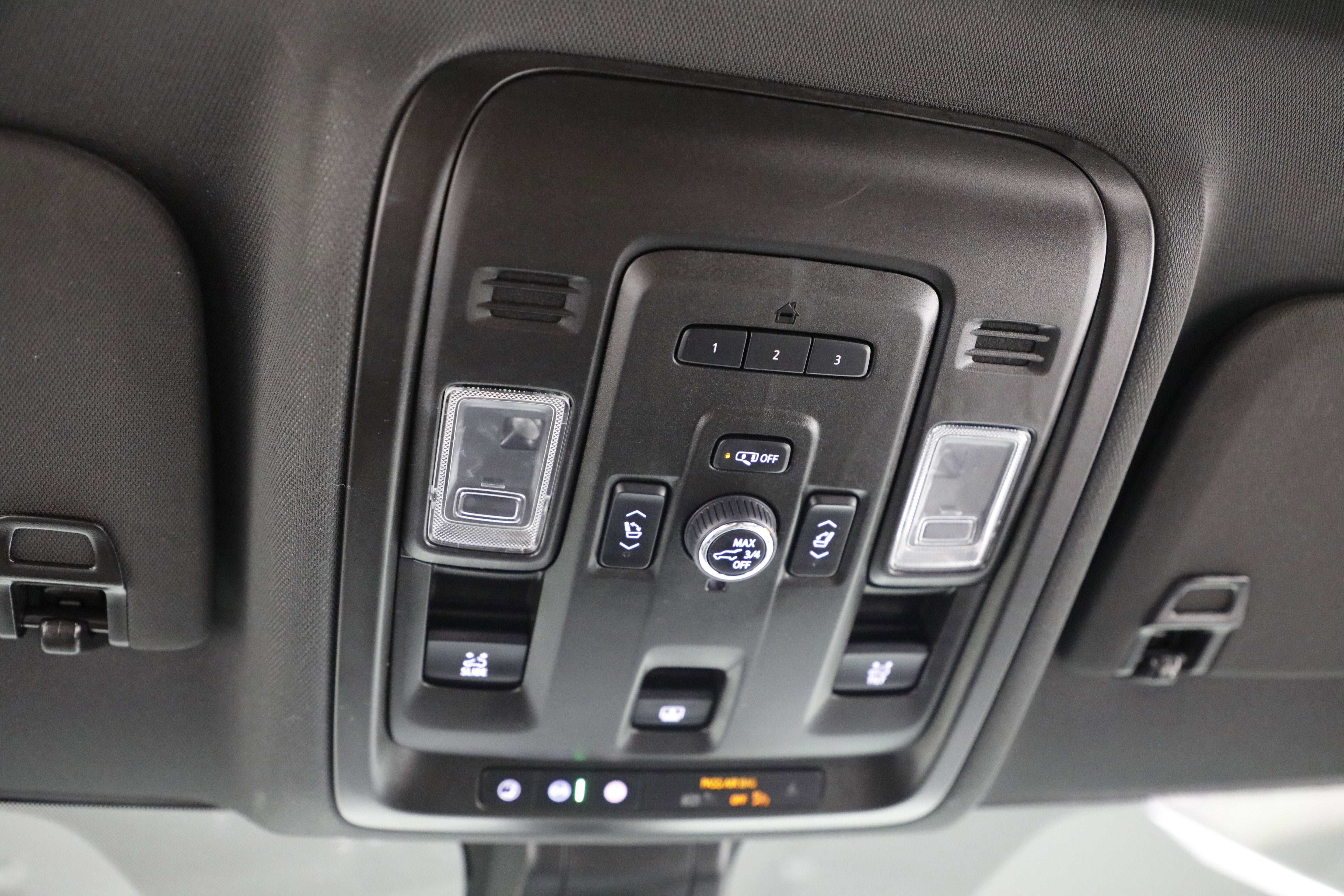 2022 Chevrolet Suburban High Country