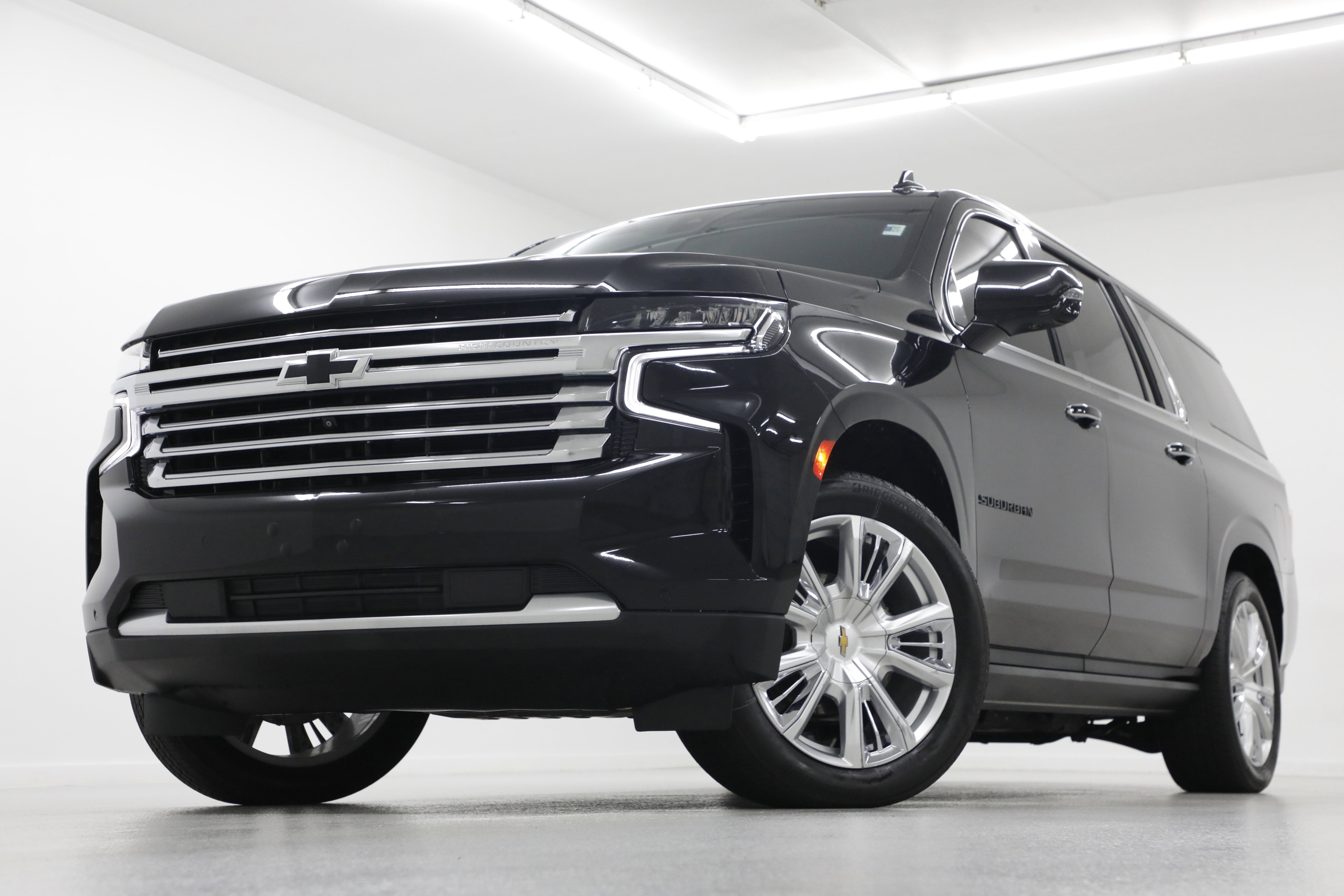 2022 Chevrolet Suburban High Country