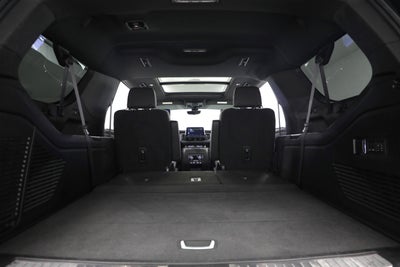 2022 Chevrolet Suburban High Country