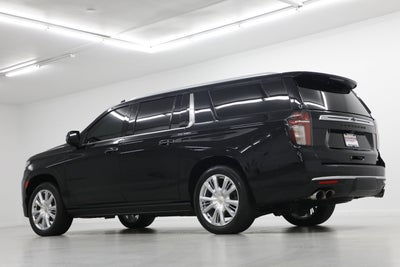 2022 Chevrolet Suburban High Country
