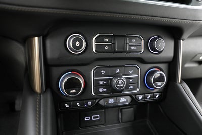 2022 Chevrolet Suburban High Country