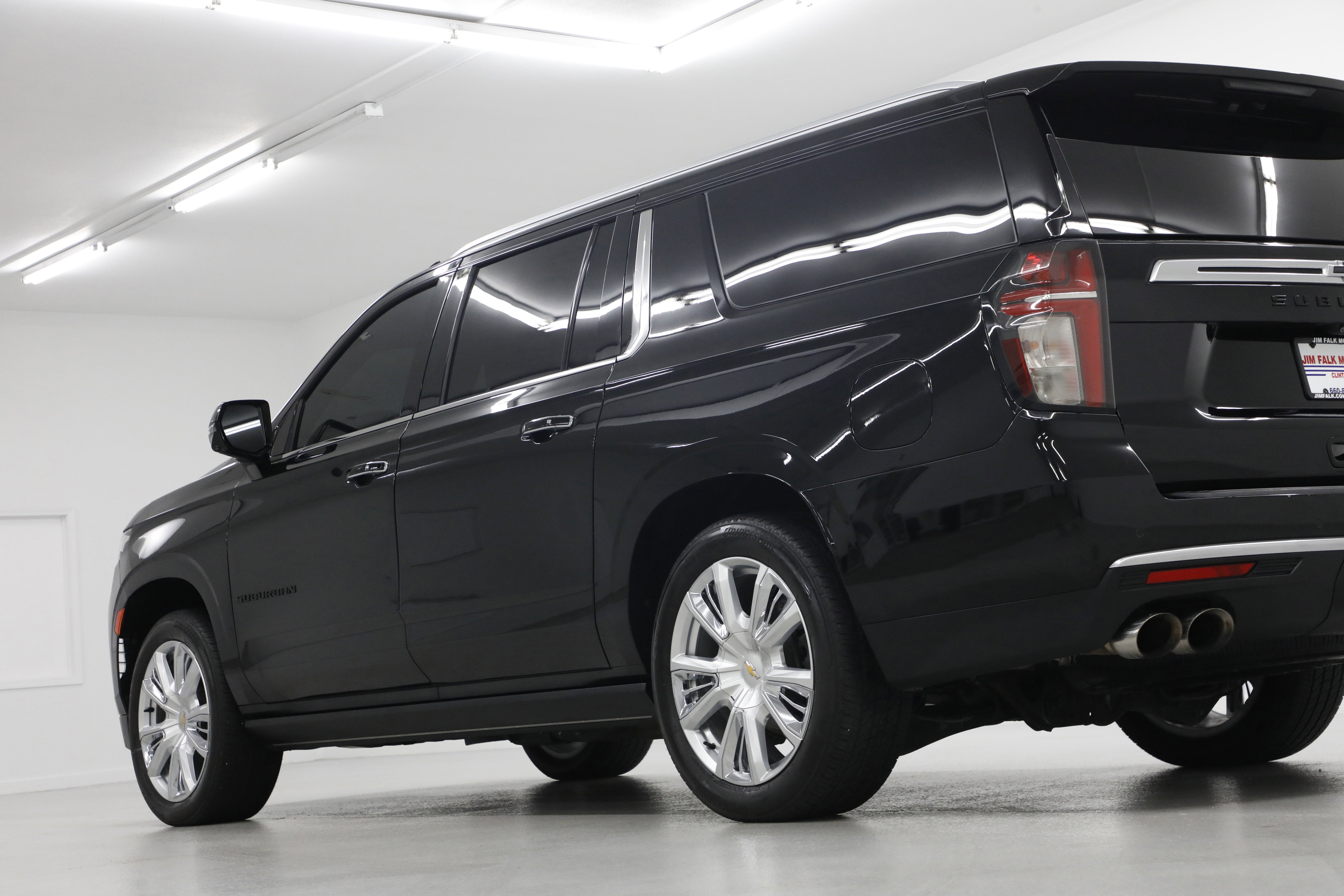 2022 Chevrolet Suburban High Country