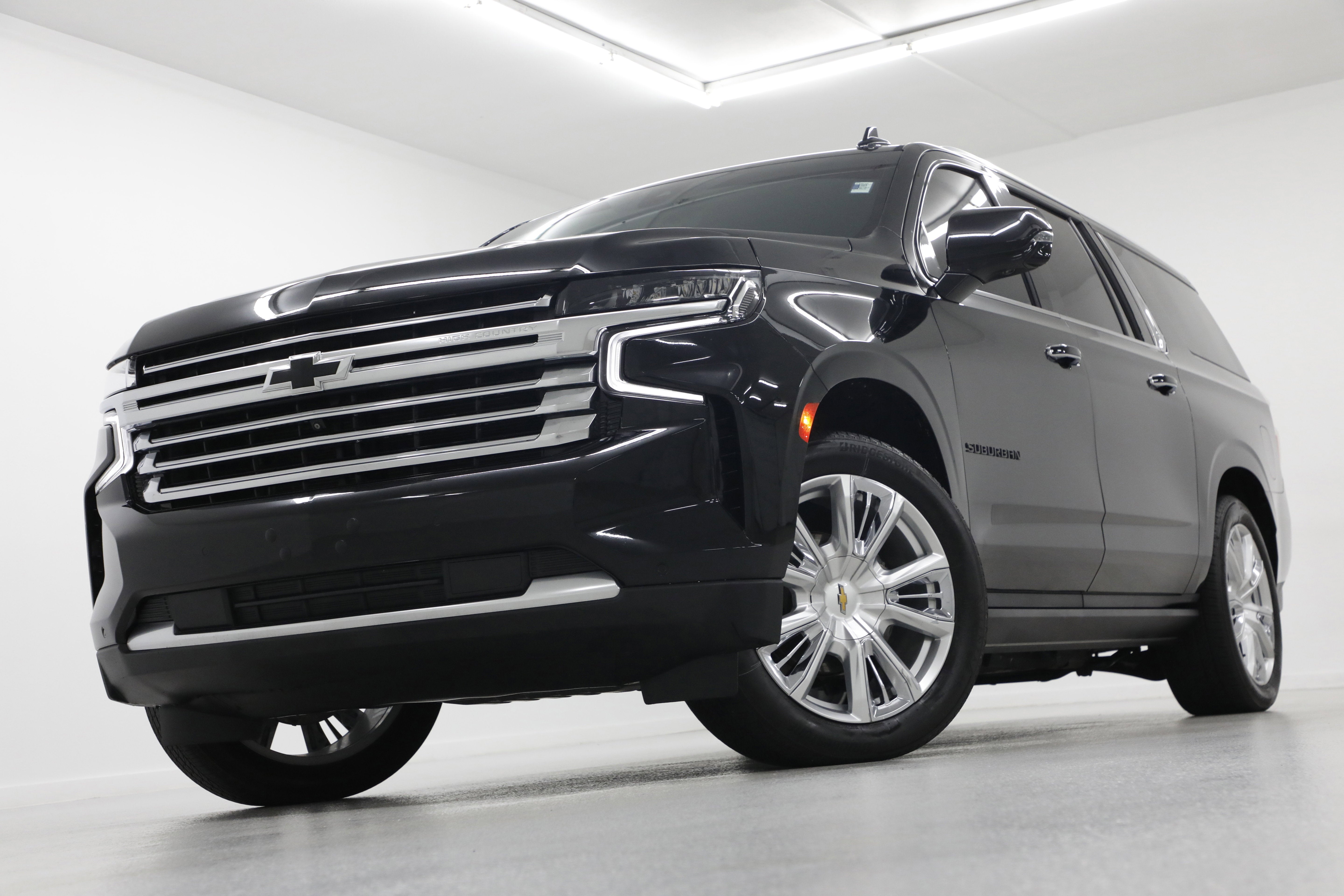 2022 Chevrolet Suburban High Country