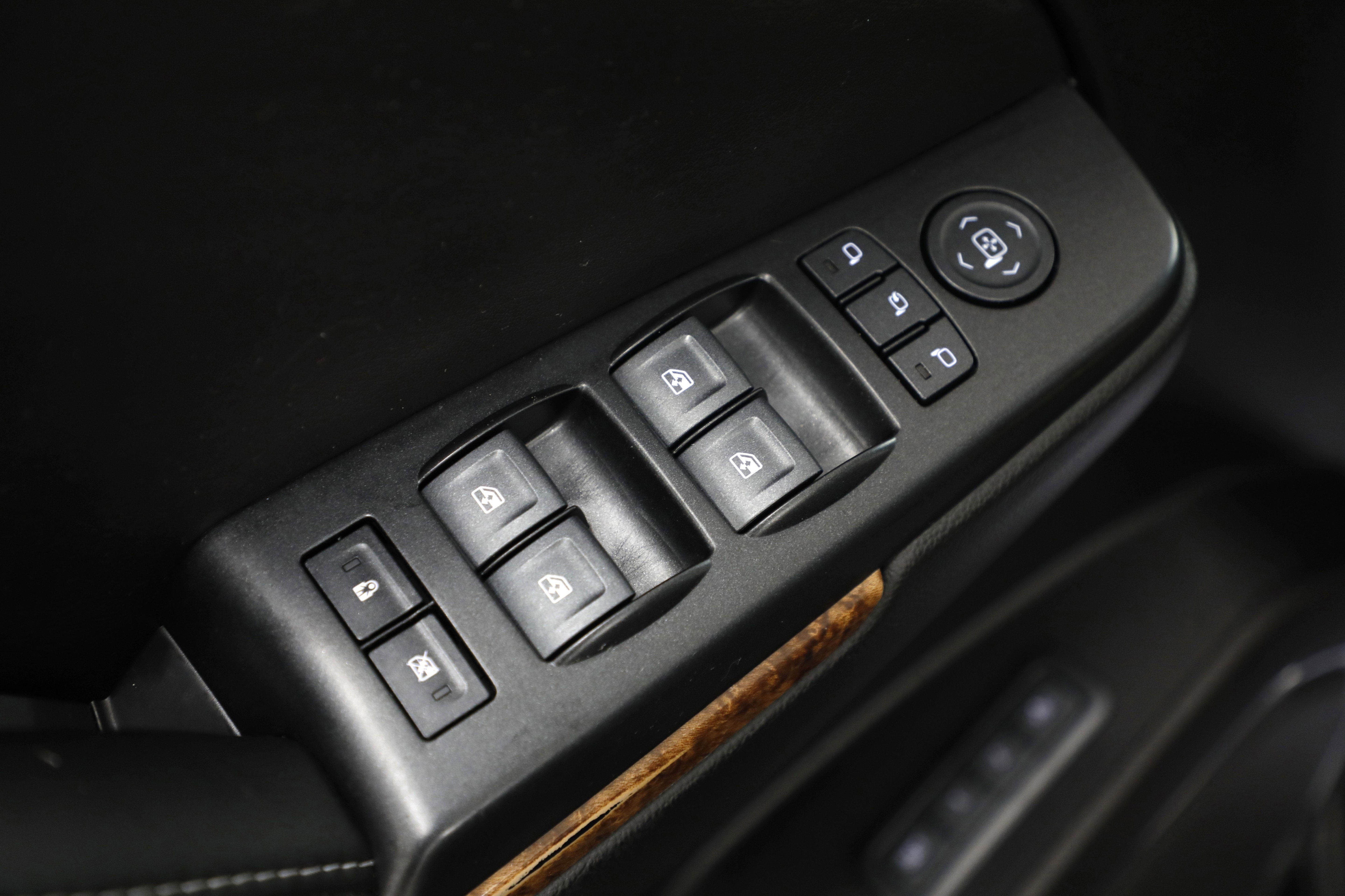 2018 Chevrolet Suburban Premier