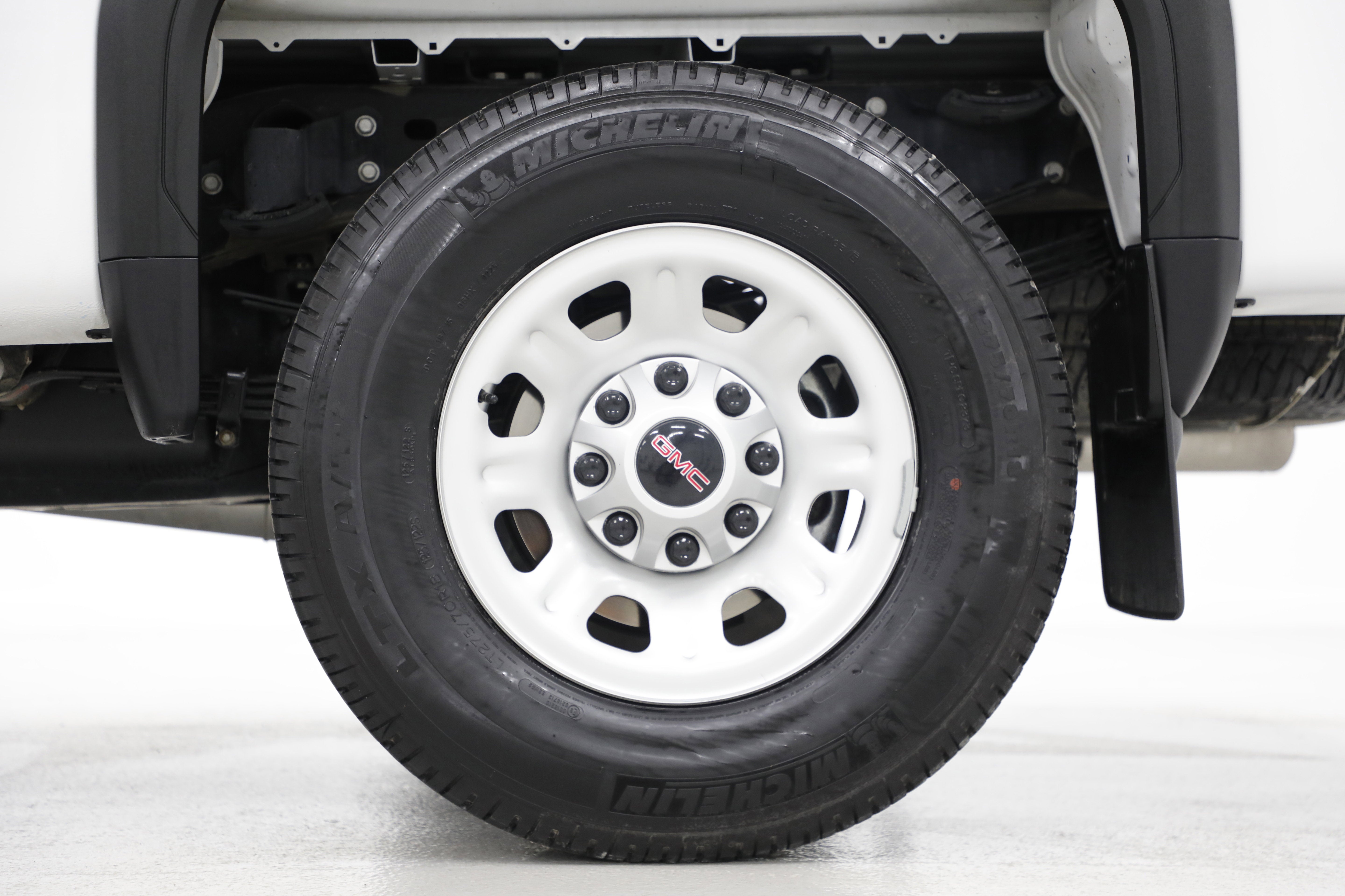 2025 GMC Sierra 3500 HD Pro